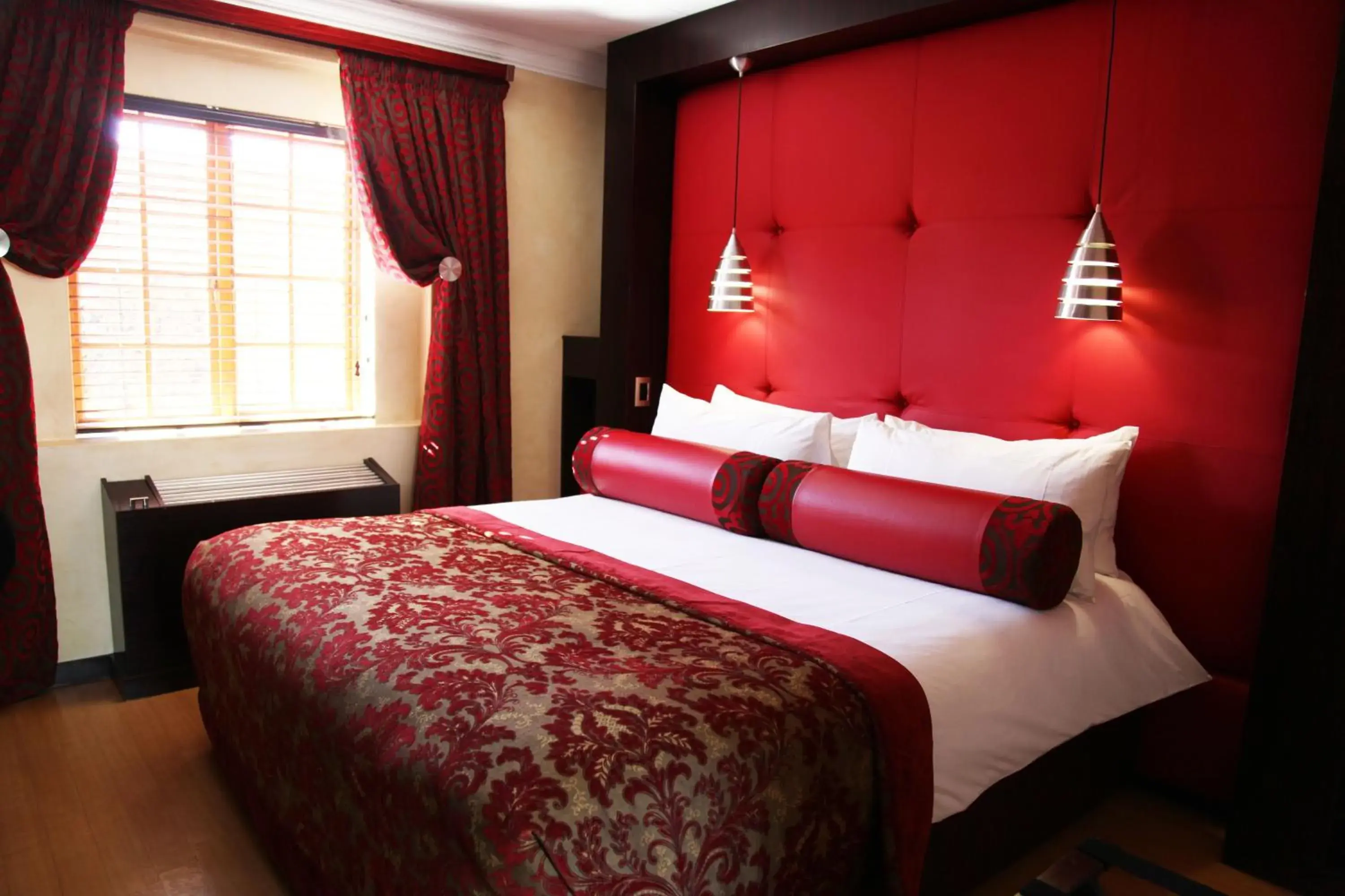 Deluxe Double or Twin Room - single occupancy in Cycad Guest House Deluxe Double or Twin Room - single occupancy in Cycad Guest House