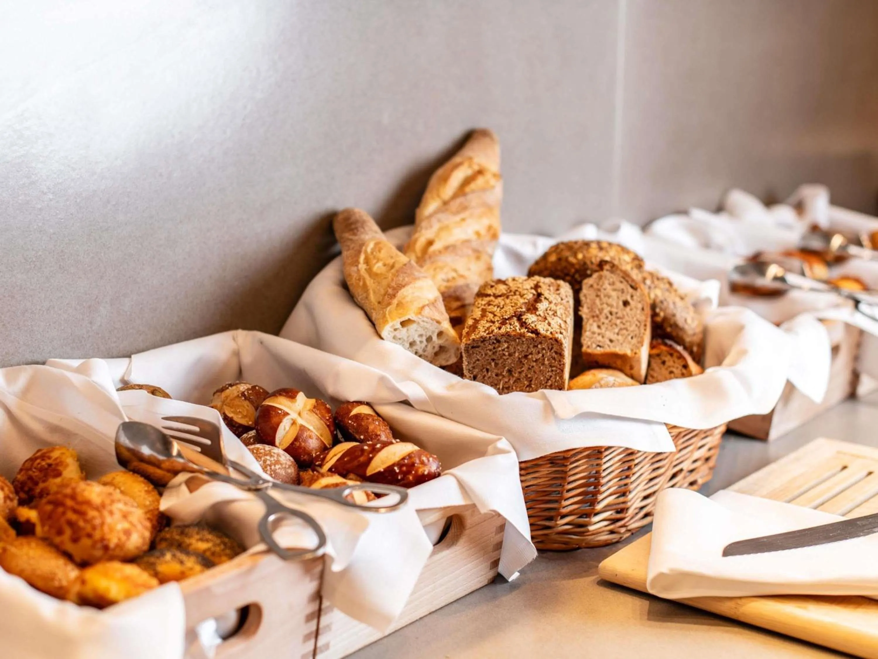 Restaurant/places to eat in Sofitel Frankfurt Opera