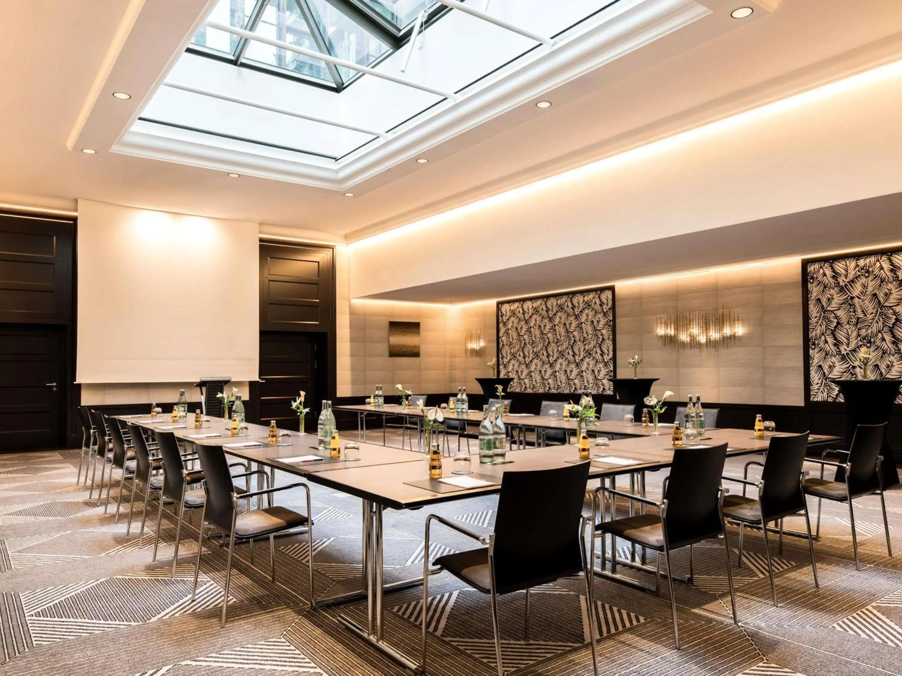 Meeting/conference room in Sofitel Frankfurt Opera