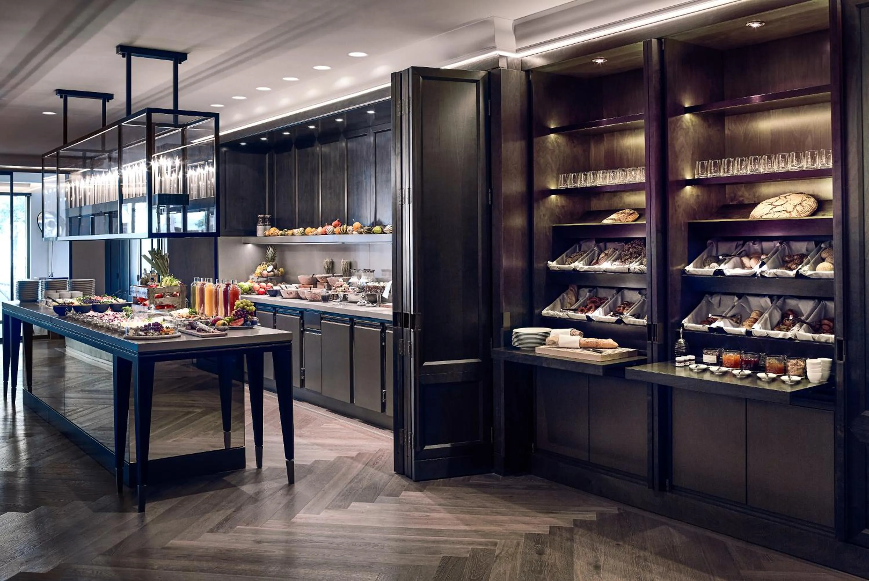 Buffet breakfast in Sofitel Frankfurt Opera