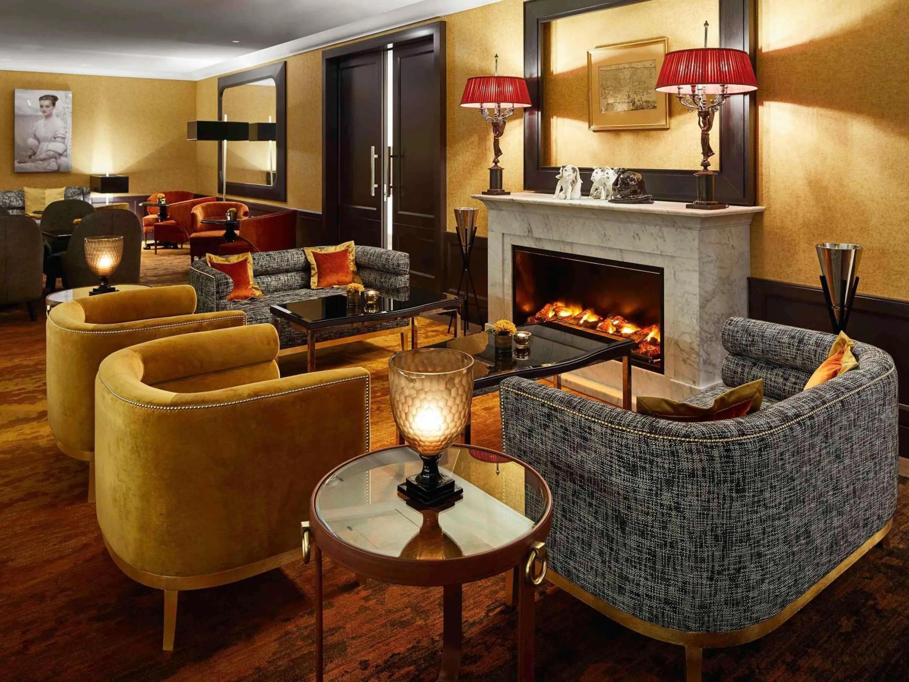 Lounge or bar in Sofitel Frankfurt Opera