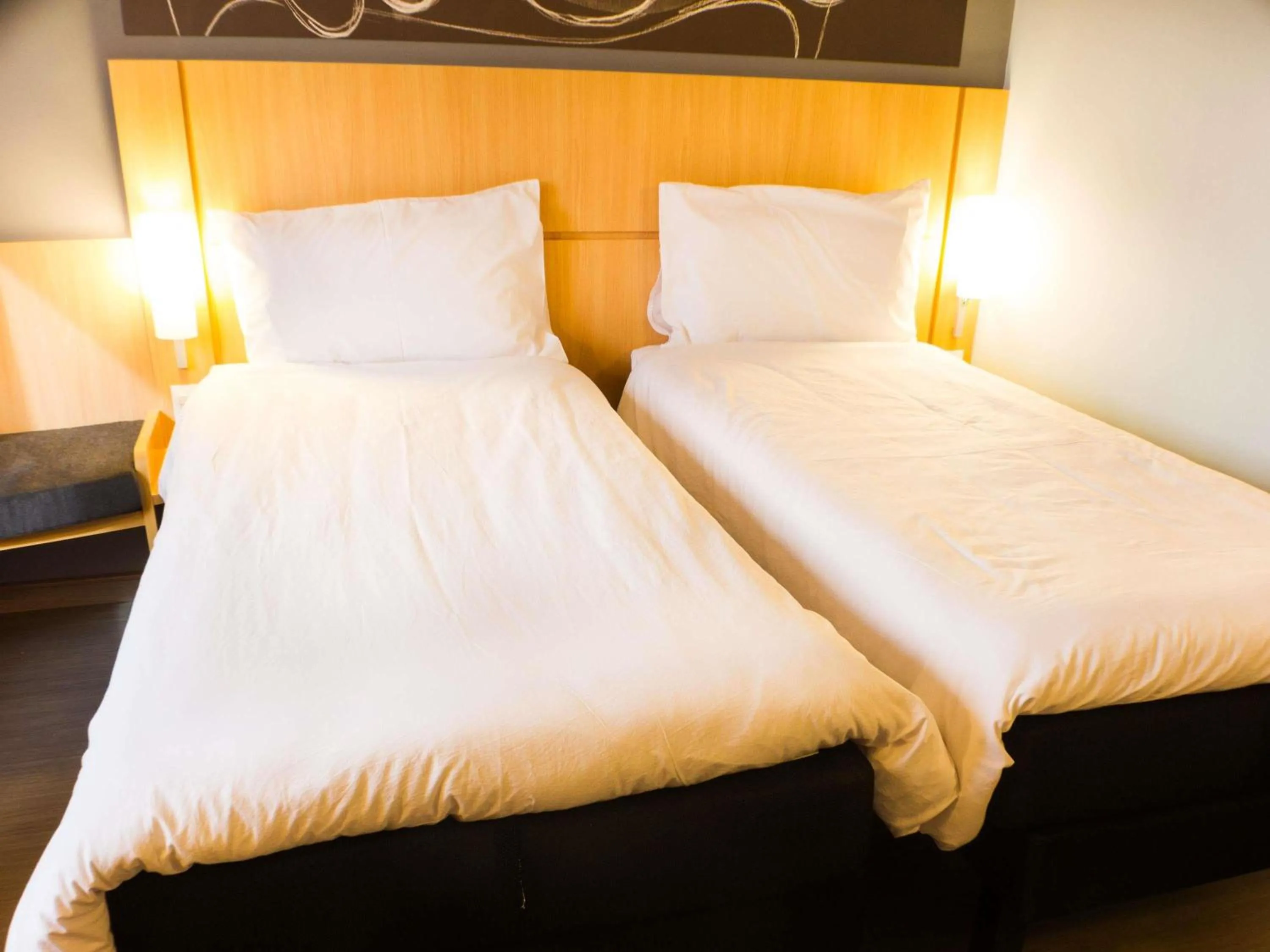 Bedroom, Bed in ibis Imperatriz