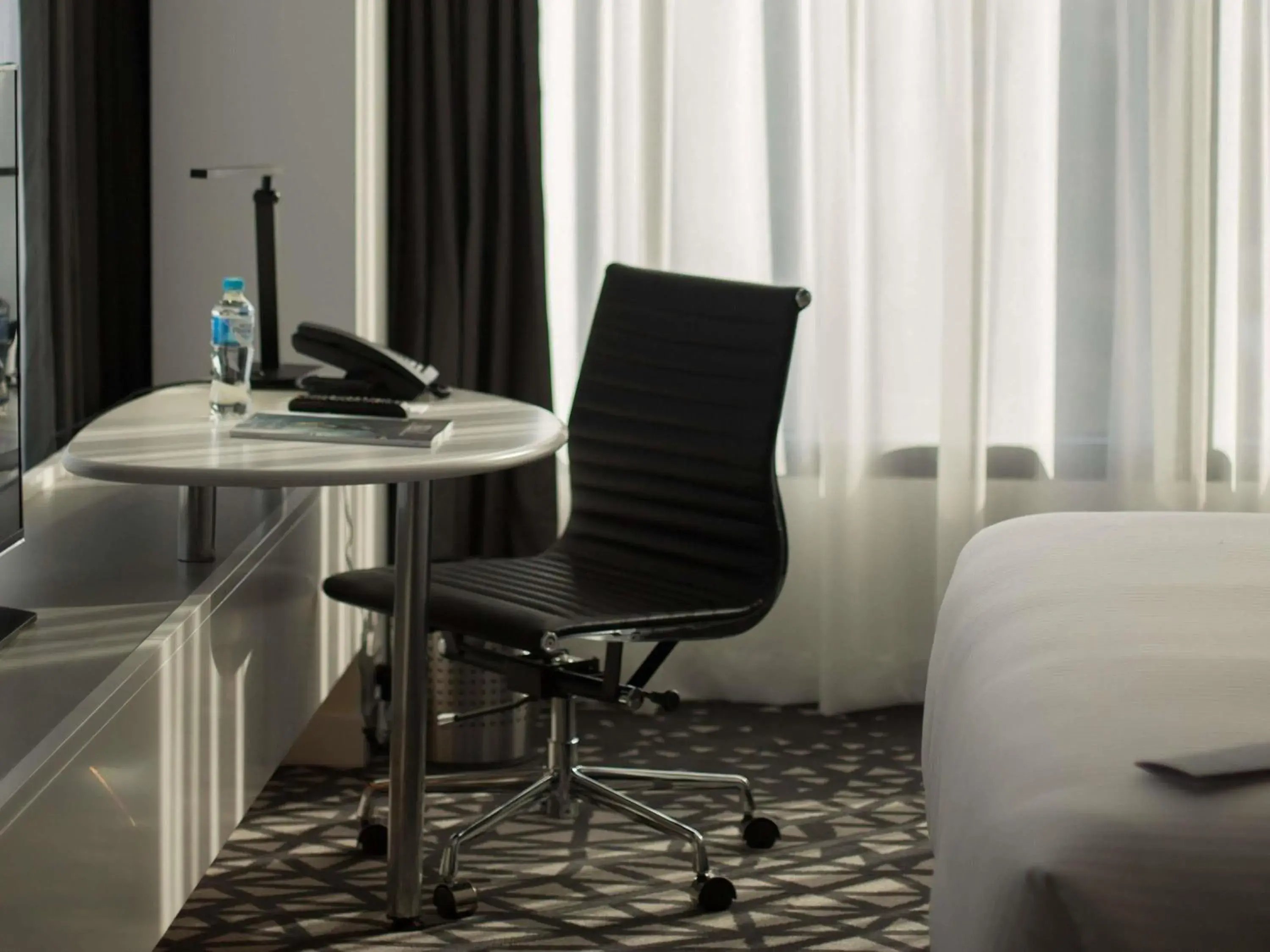 Accessible Superior Room in Pullman Sydney Airport Accessible Superior Room in Pullman Sydney Airport