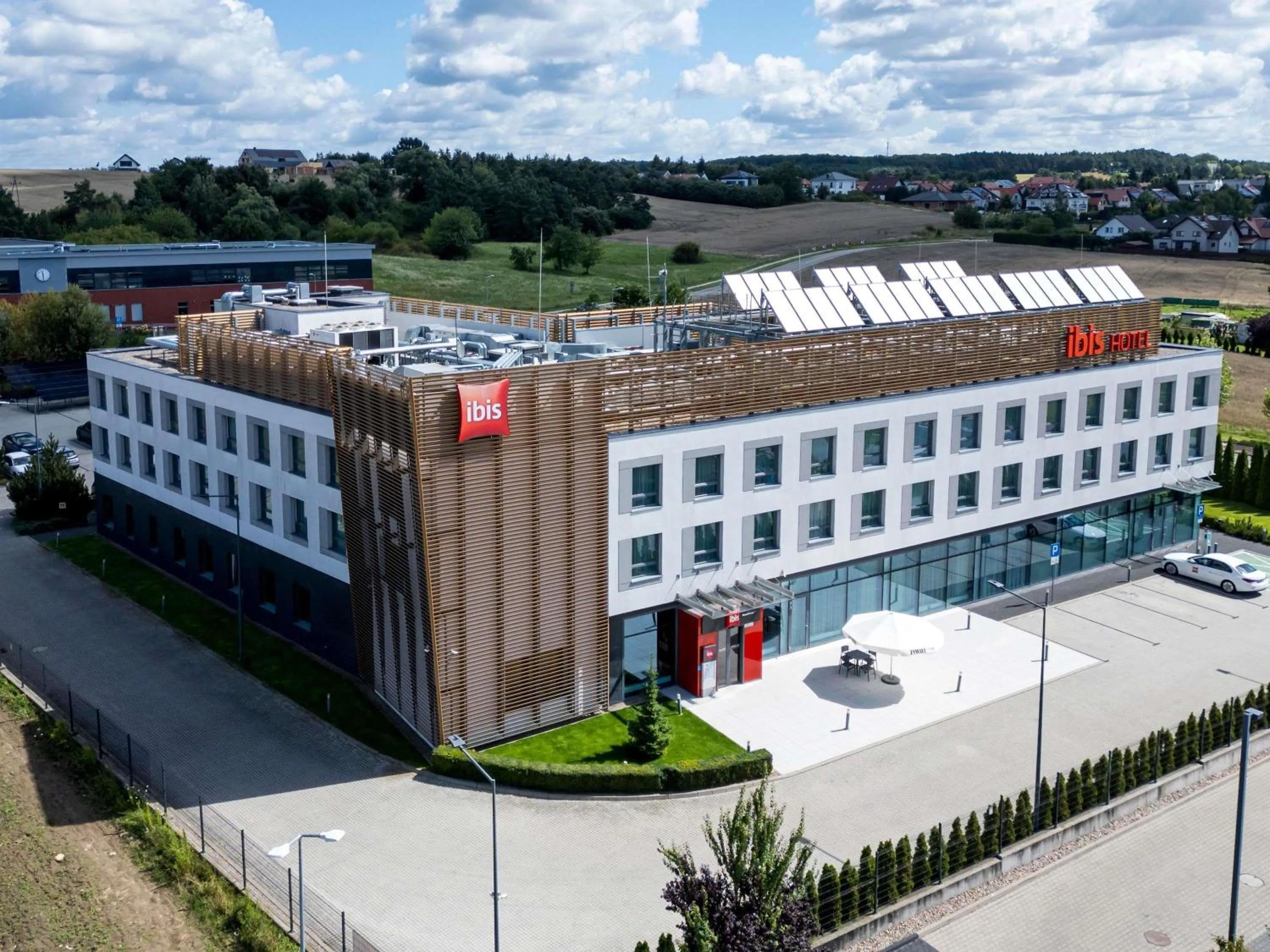 Property building in Ibis Poznan Polnoc