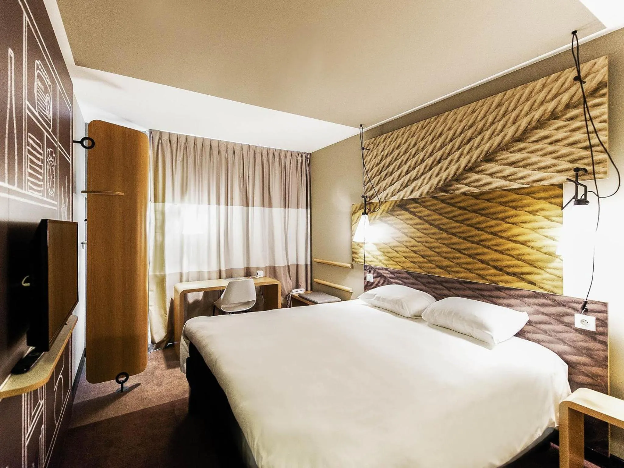 Bedroom, Bed in Ibis Poznan Polnoc