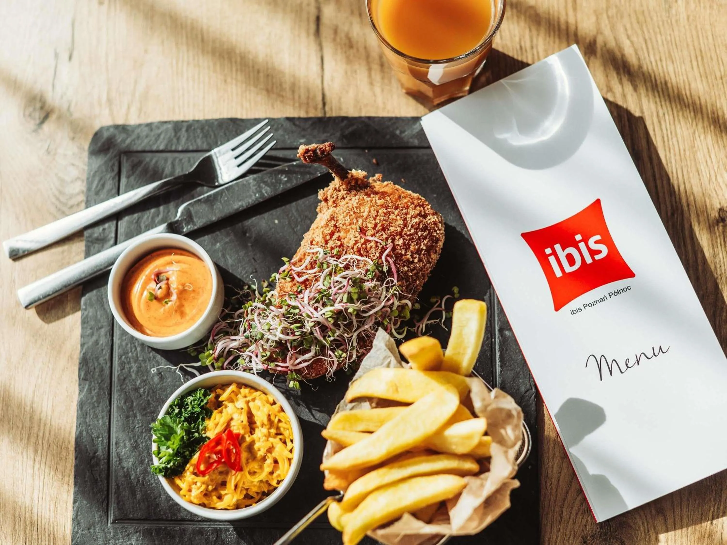 Restaurant/places to eat in Ibis Poznan Polnoc