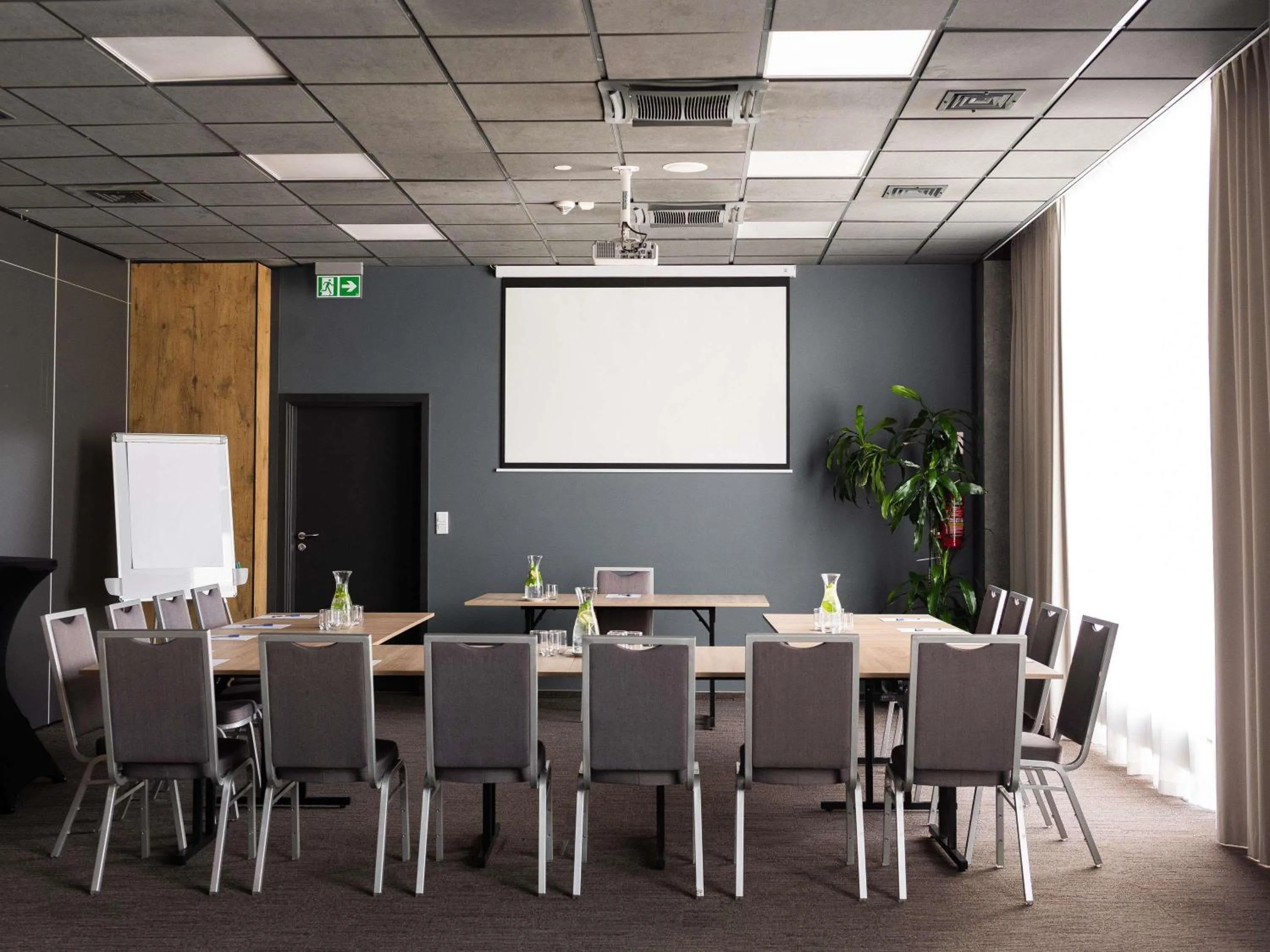 Meeting/conference room in Ibis Poznan Polnoc