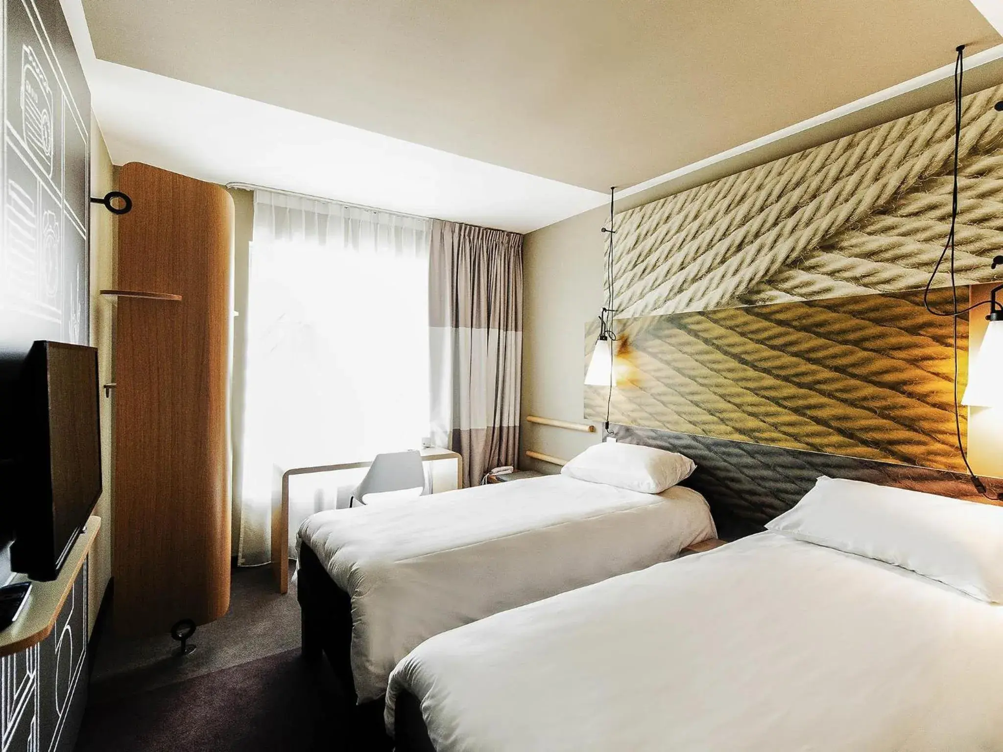 Standard Twin Room in Ibis Poznan Polnoc Standard Twin Room in Ibis Poznan Polnoc