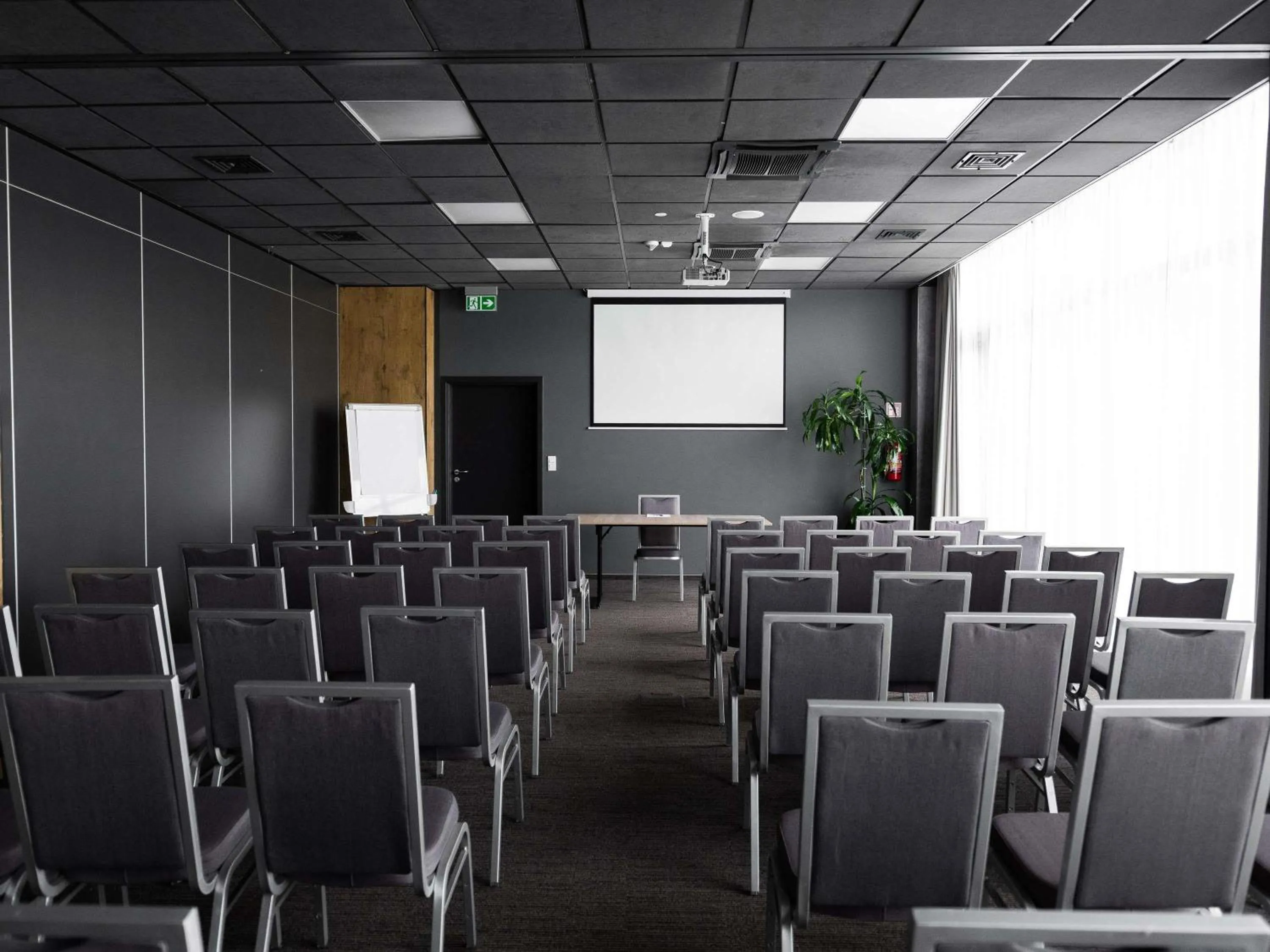 Meeting/conference room in Ibis Poznan Polnoc
