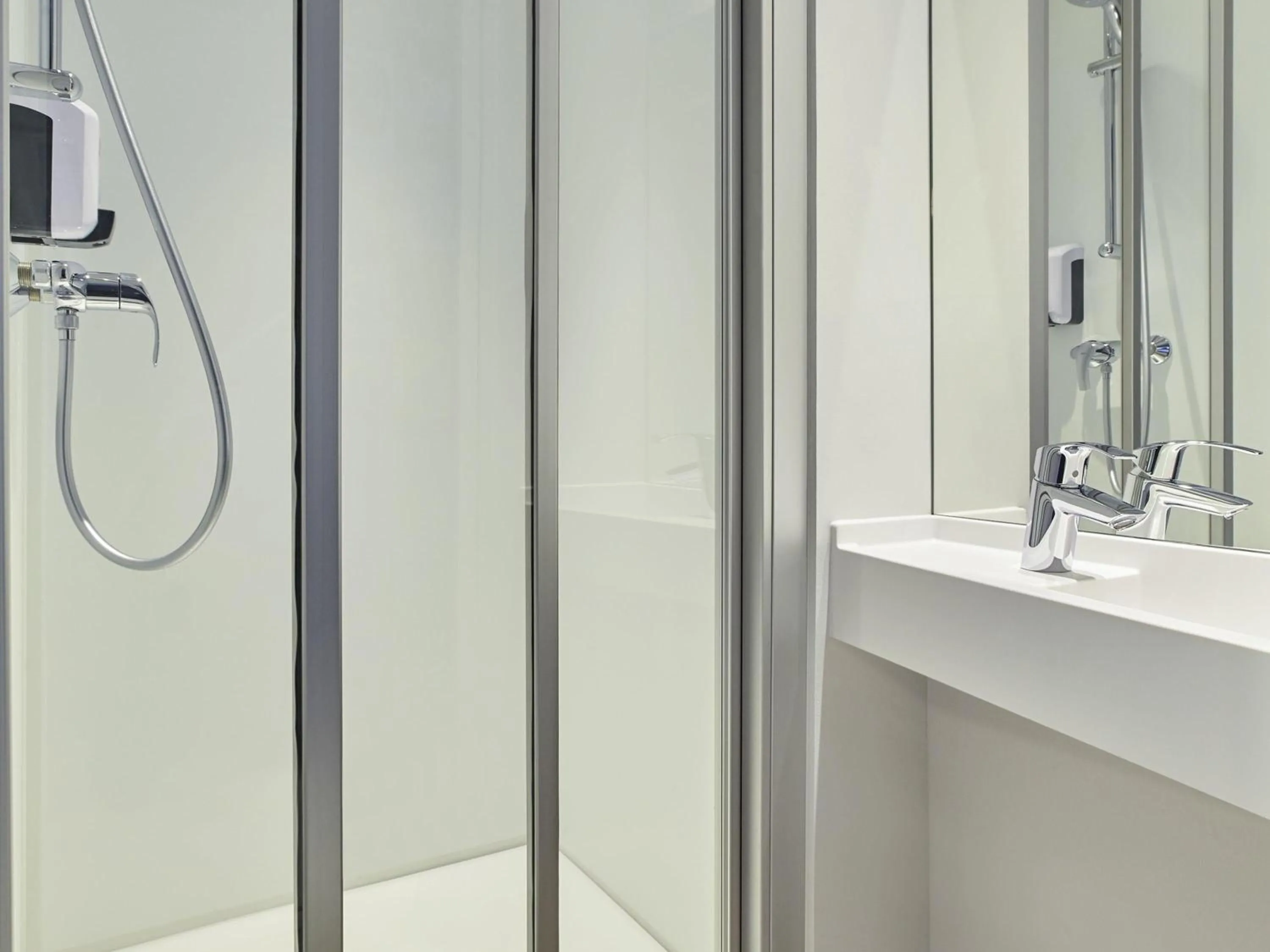 Bedroom in hotelF1 Mulhouse Centre Ouest