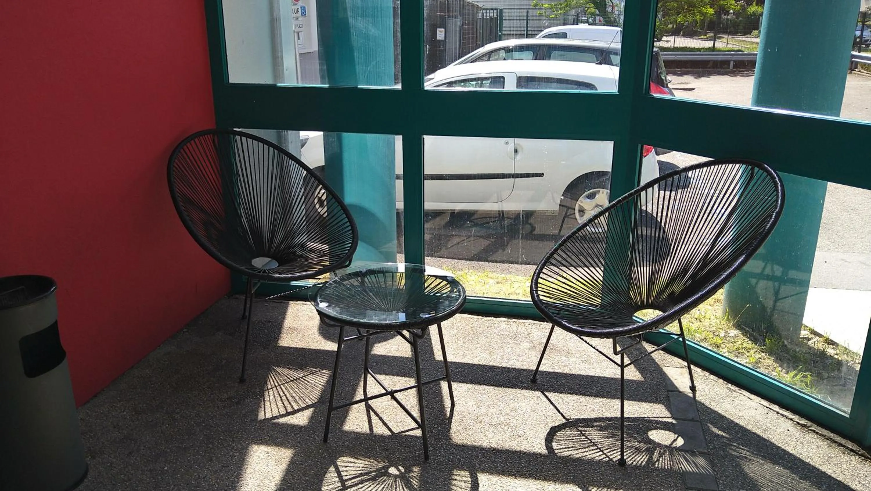 Patio in hotelF1 Mulhouse Centre Ouest