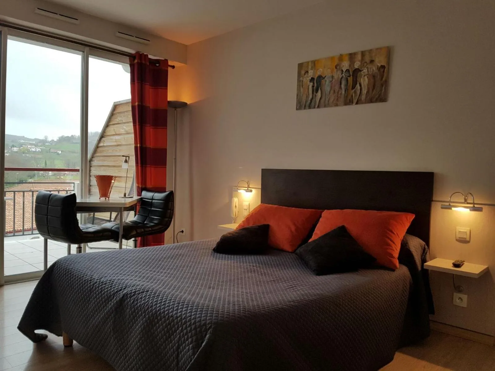 Bedroom, Bed in Hôtel Résidence Bergara