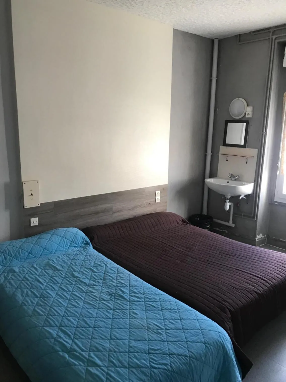 Restaurant/places to eat, Bed in Le Sporting