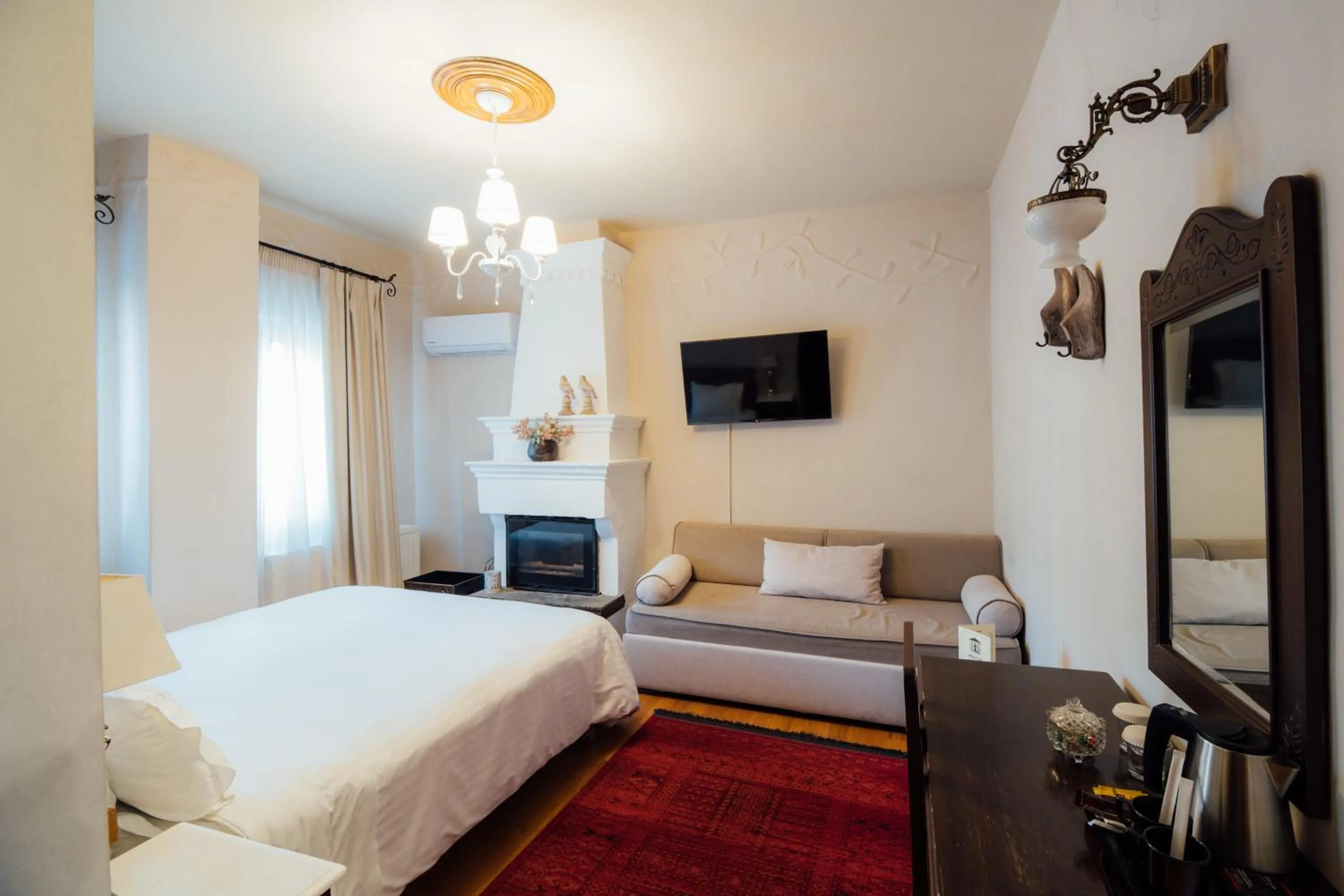 Bed in Archontiko Naoumidi