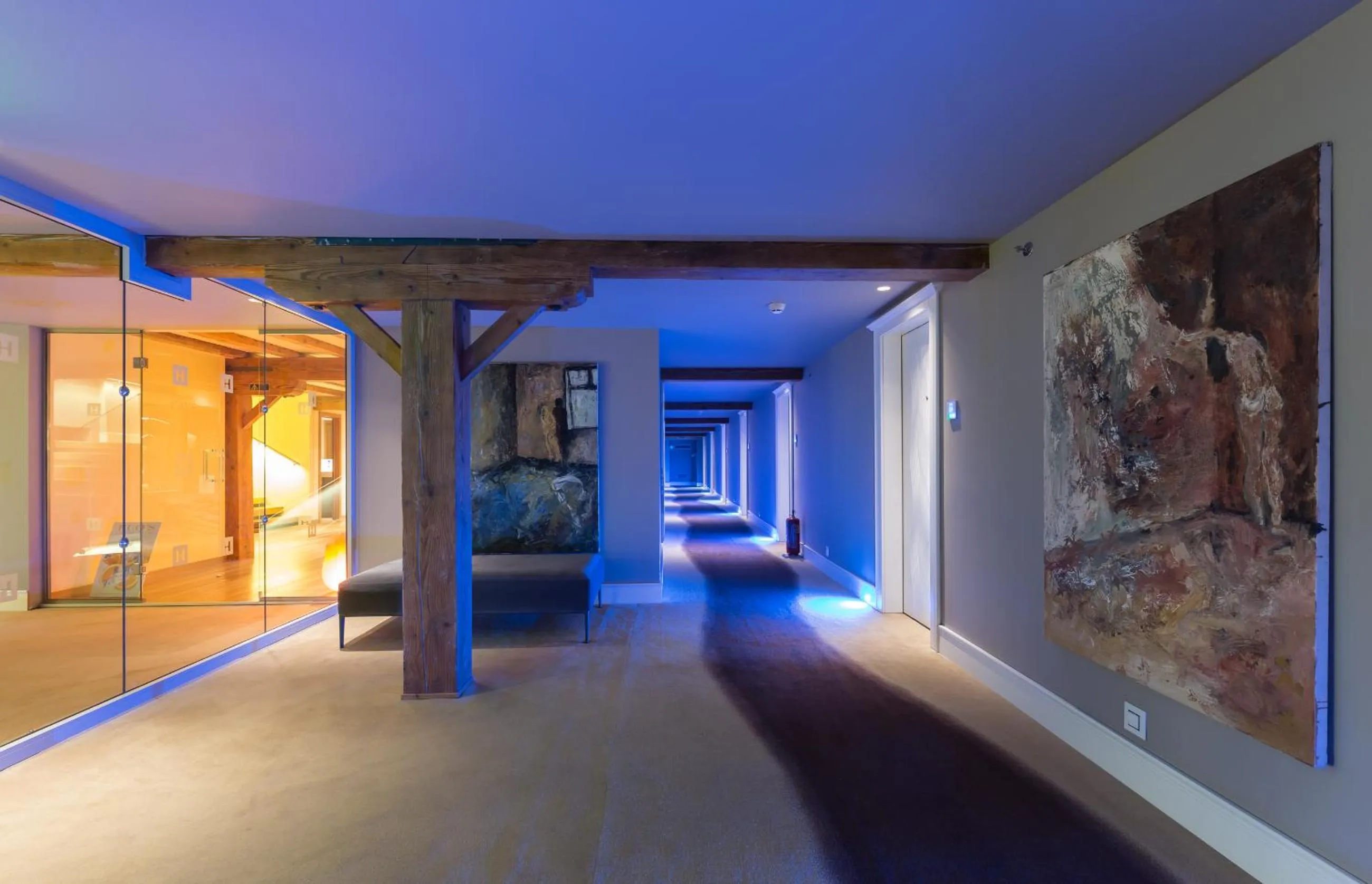 Property building, Bed in Hydrama Grand Hotel