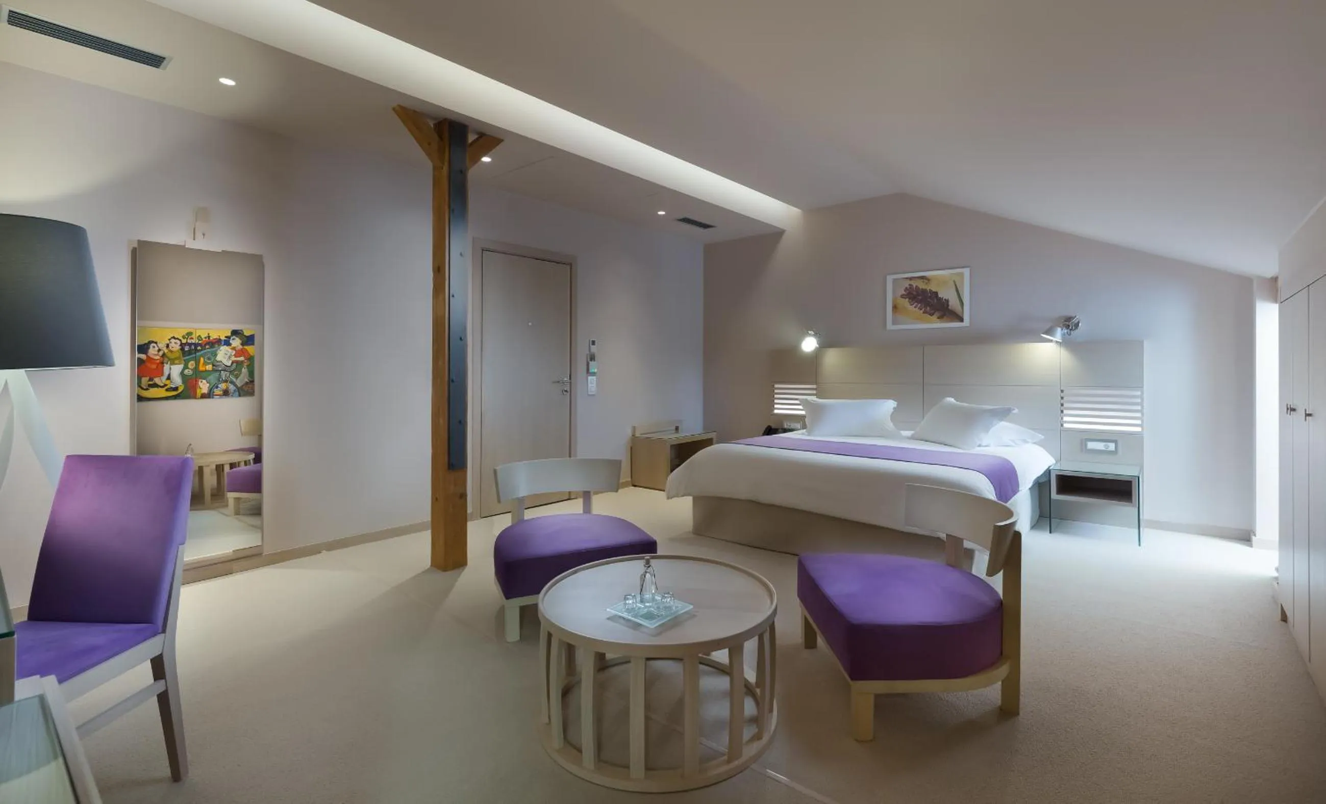 Bed in Hydrama Grand Hotel