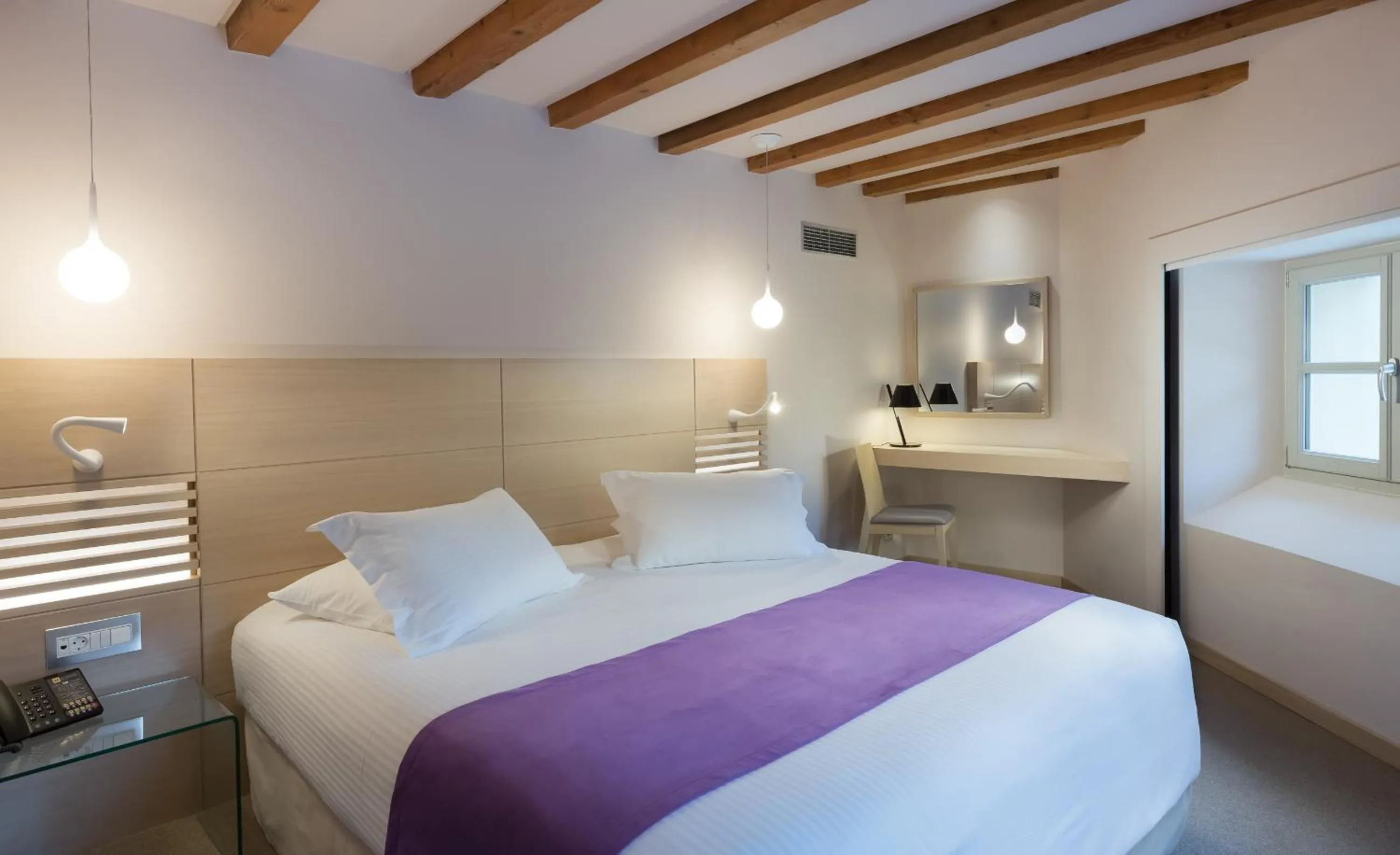 Bed in Hydrama Grand Hotel