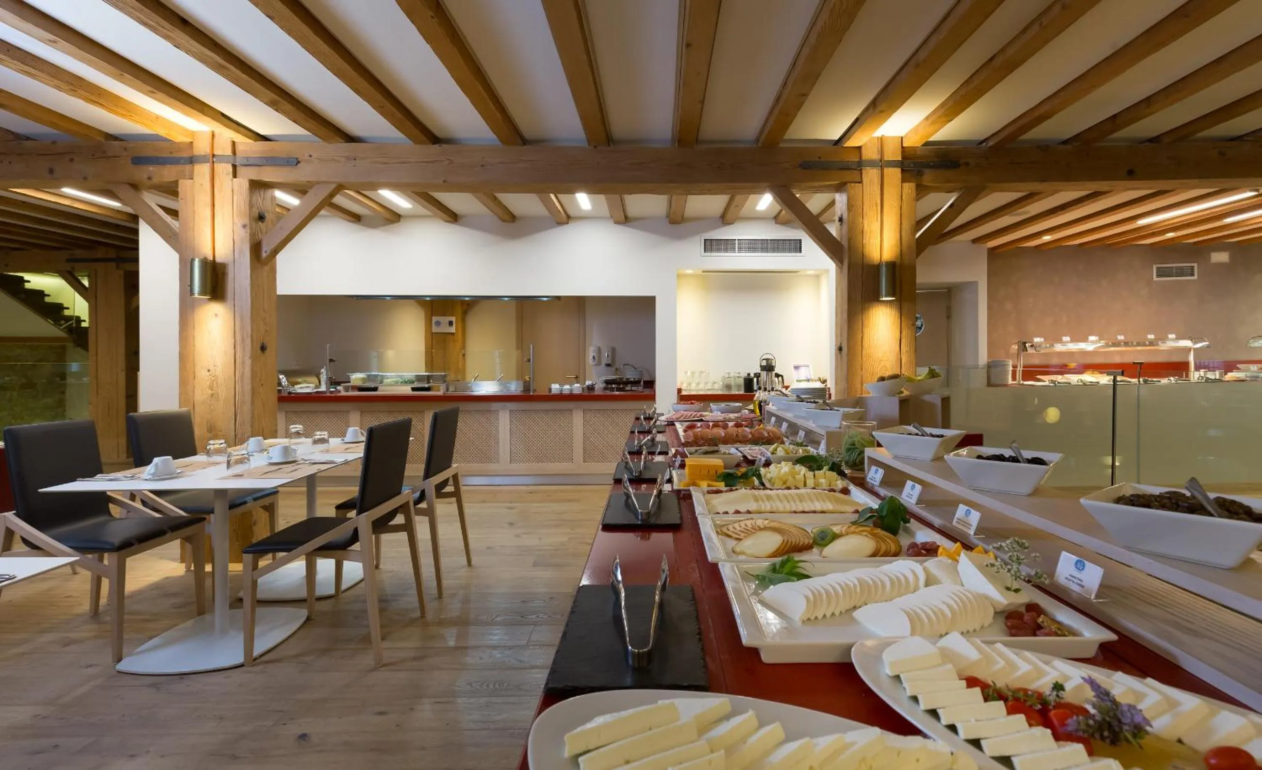 Breakfast in Hydrama Grand Hotel