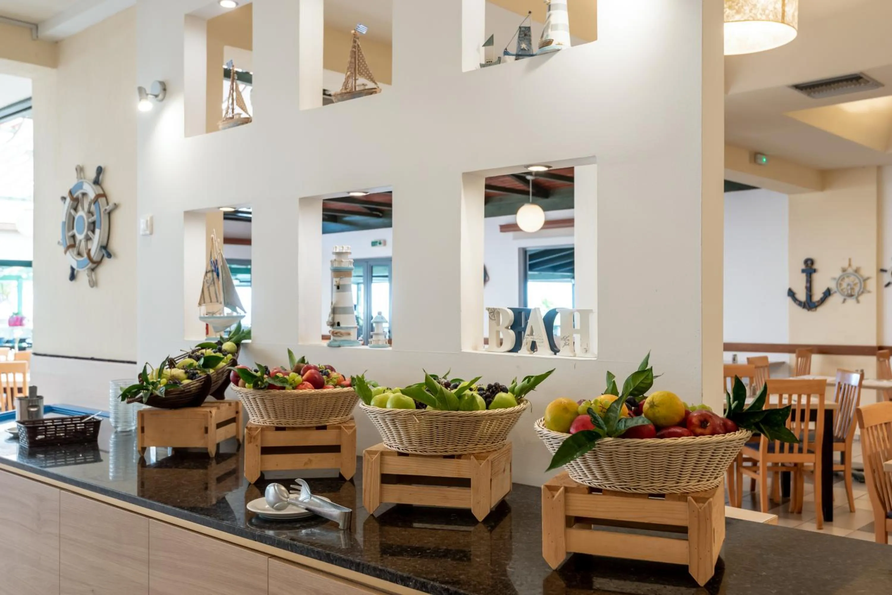 Restaurant/places to eat in Mediterraneo Hotel