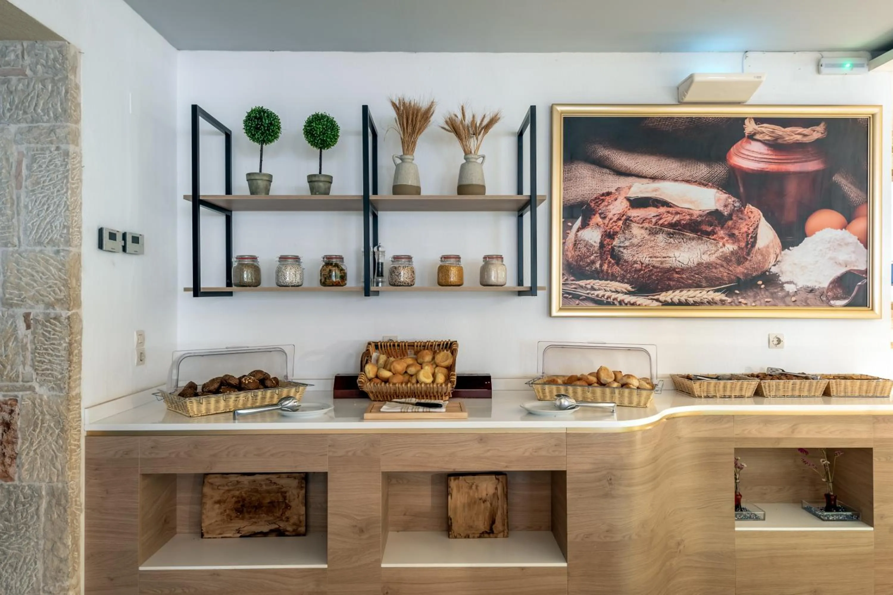 Restaurant/places to eat in Mediterraneo Hotel