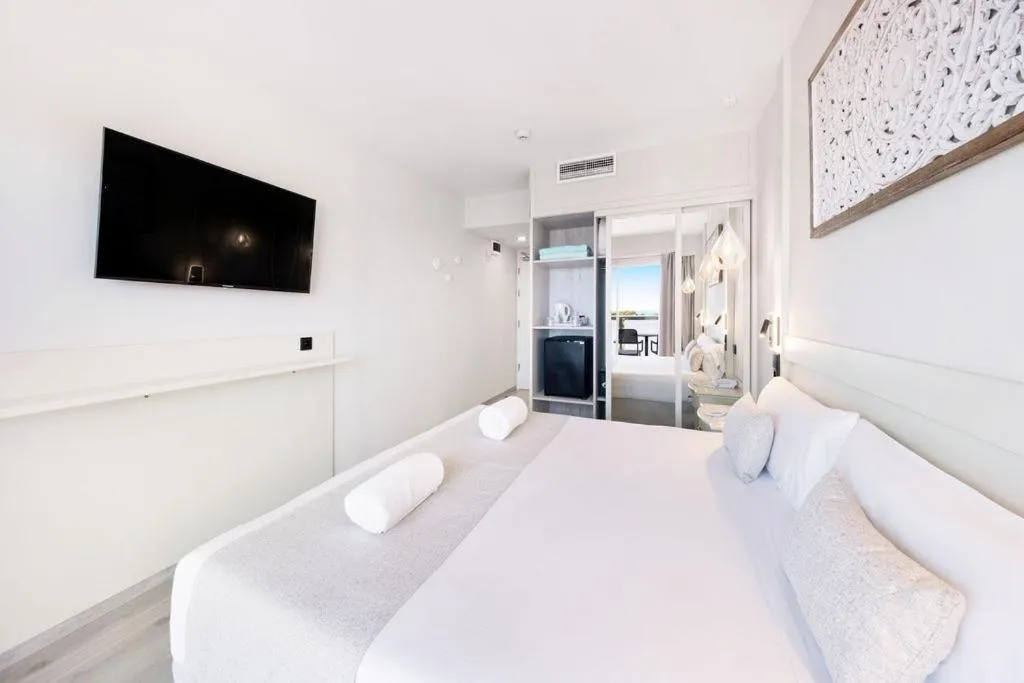 TV and multimedia, Bed in Hotel Ankaa - Adults Only