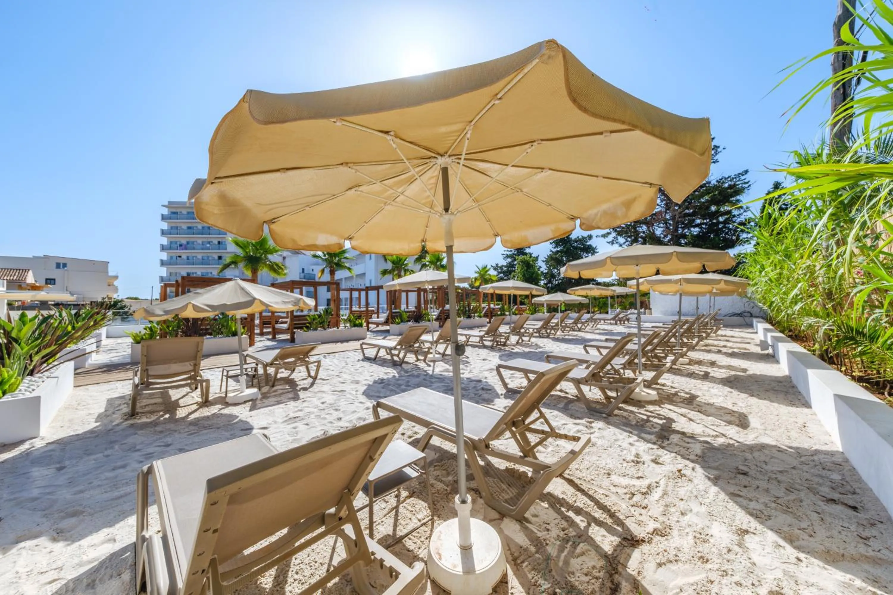 Day in Hotel Ankaa - Adults Only