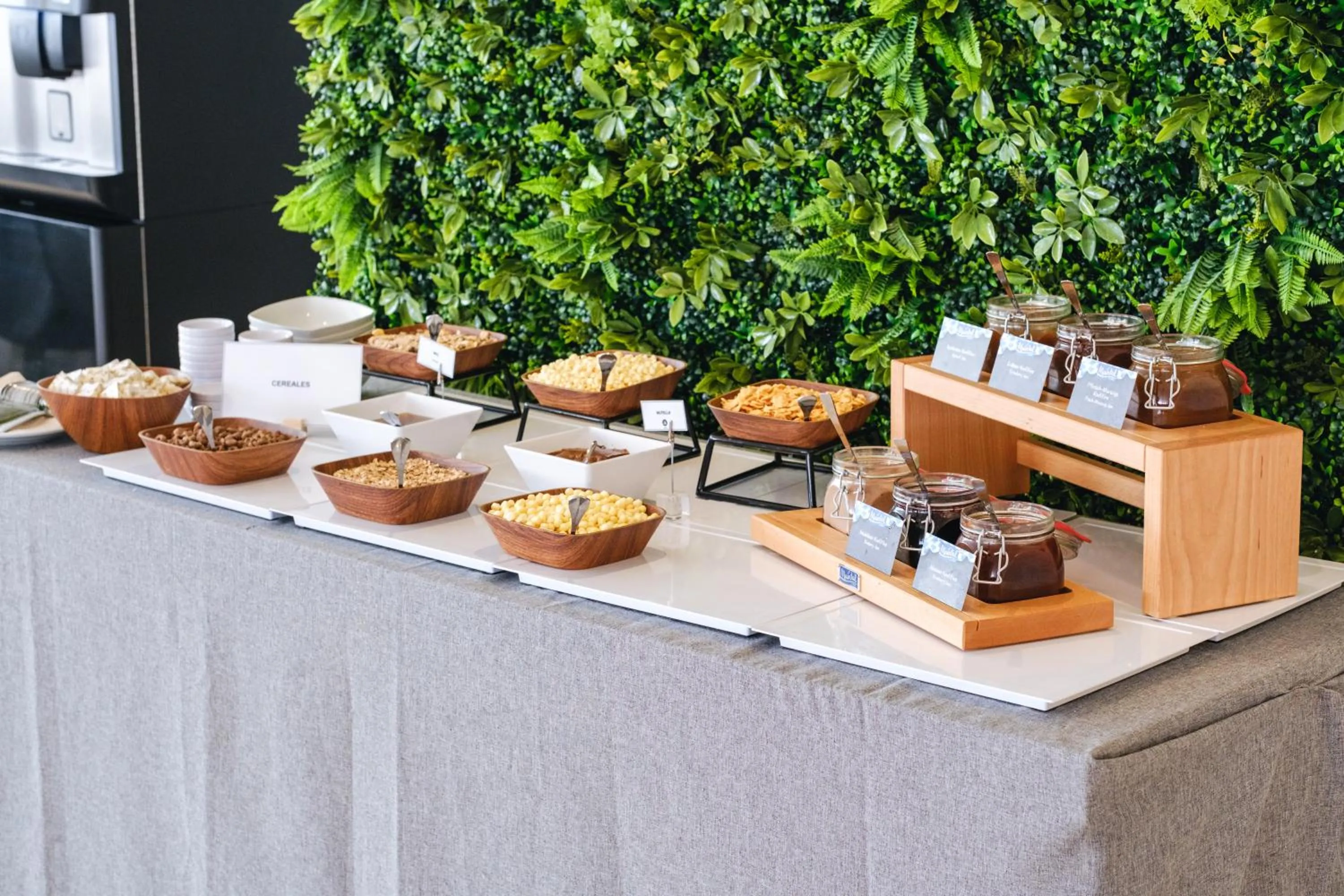 Breakfast in Hotel Ankaa - Adults Only