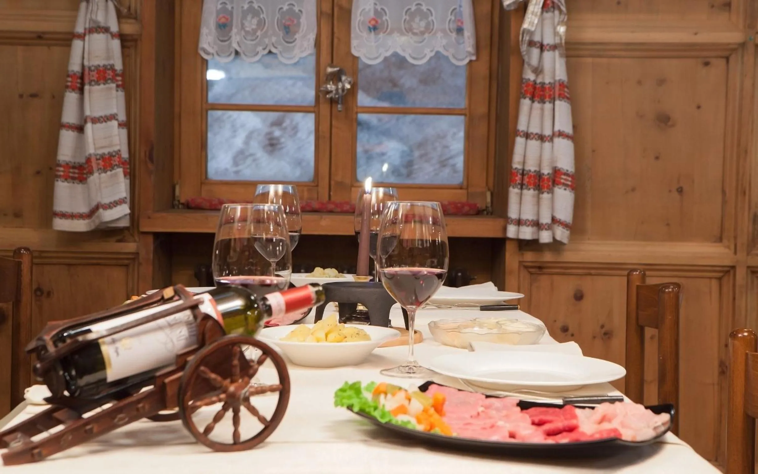 Restaurant/places to eat in Hotel Margherita