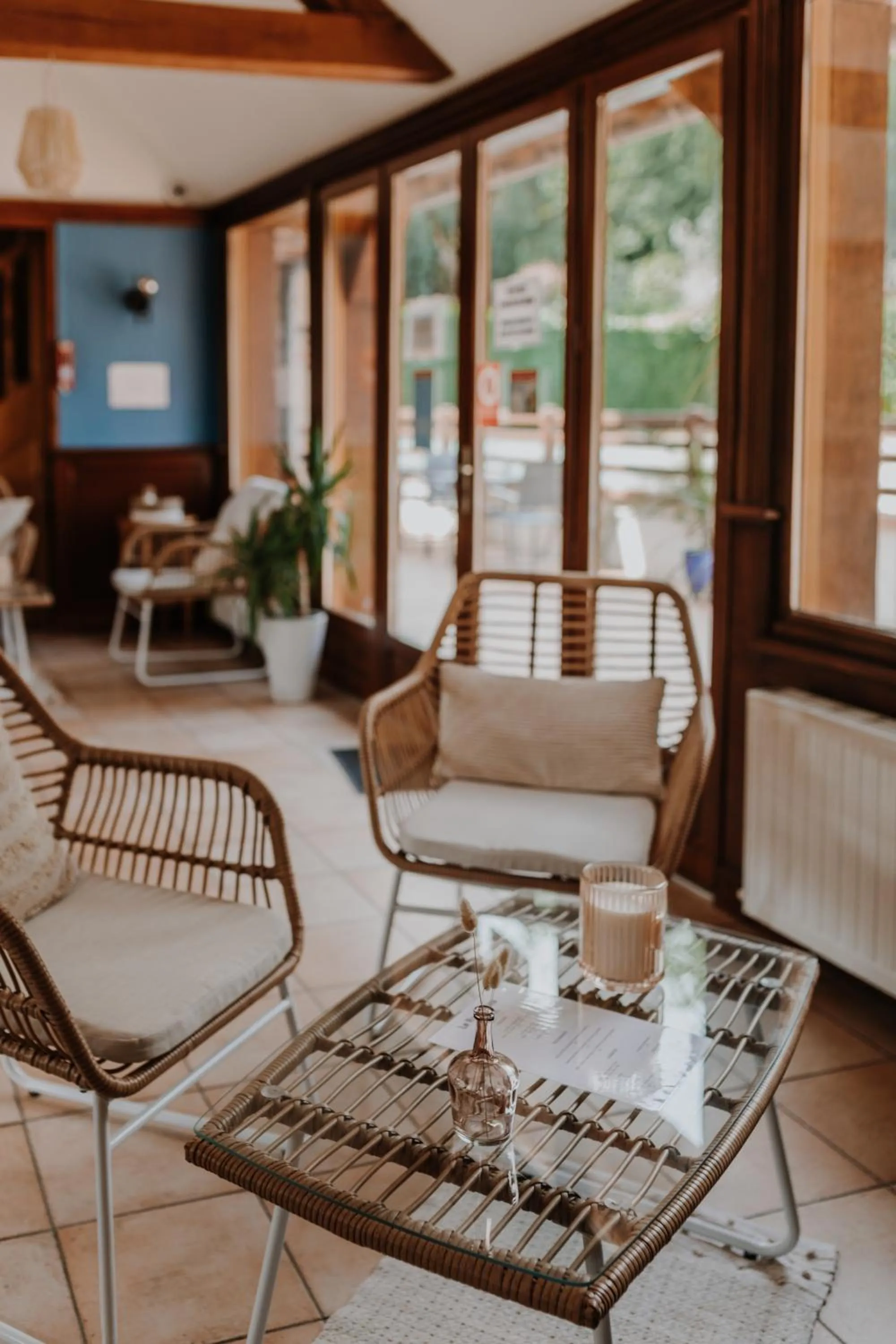 TV and multimedia in Hôtel Le Romantica