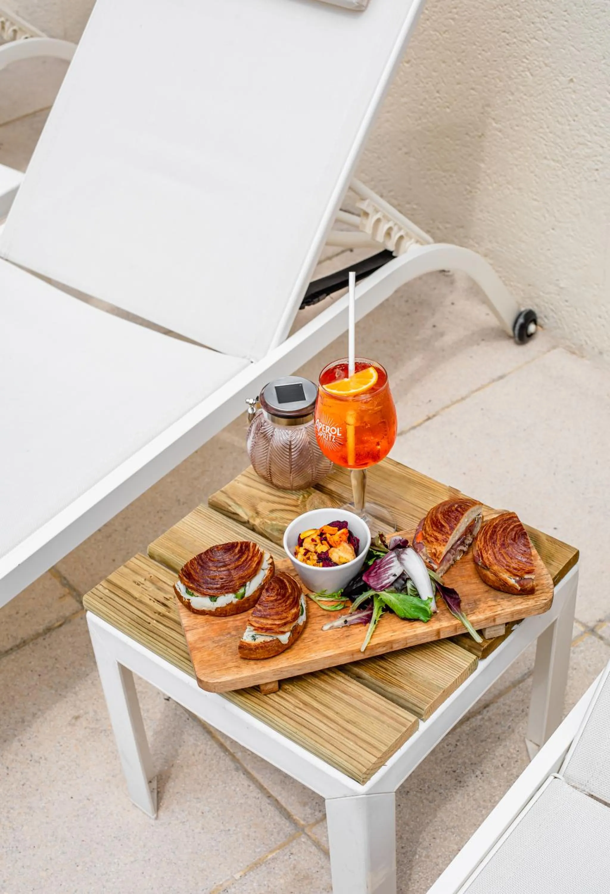 Restaurant/places to eat in Hôtel Le Romantica