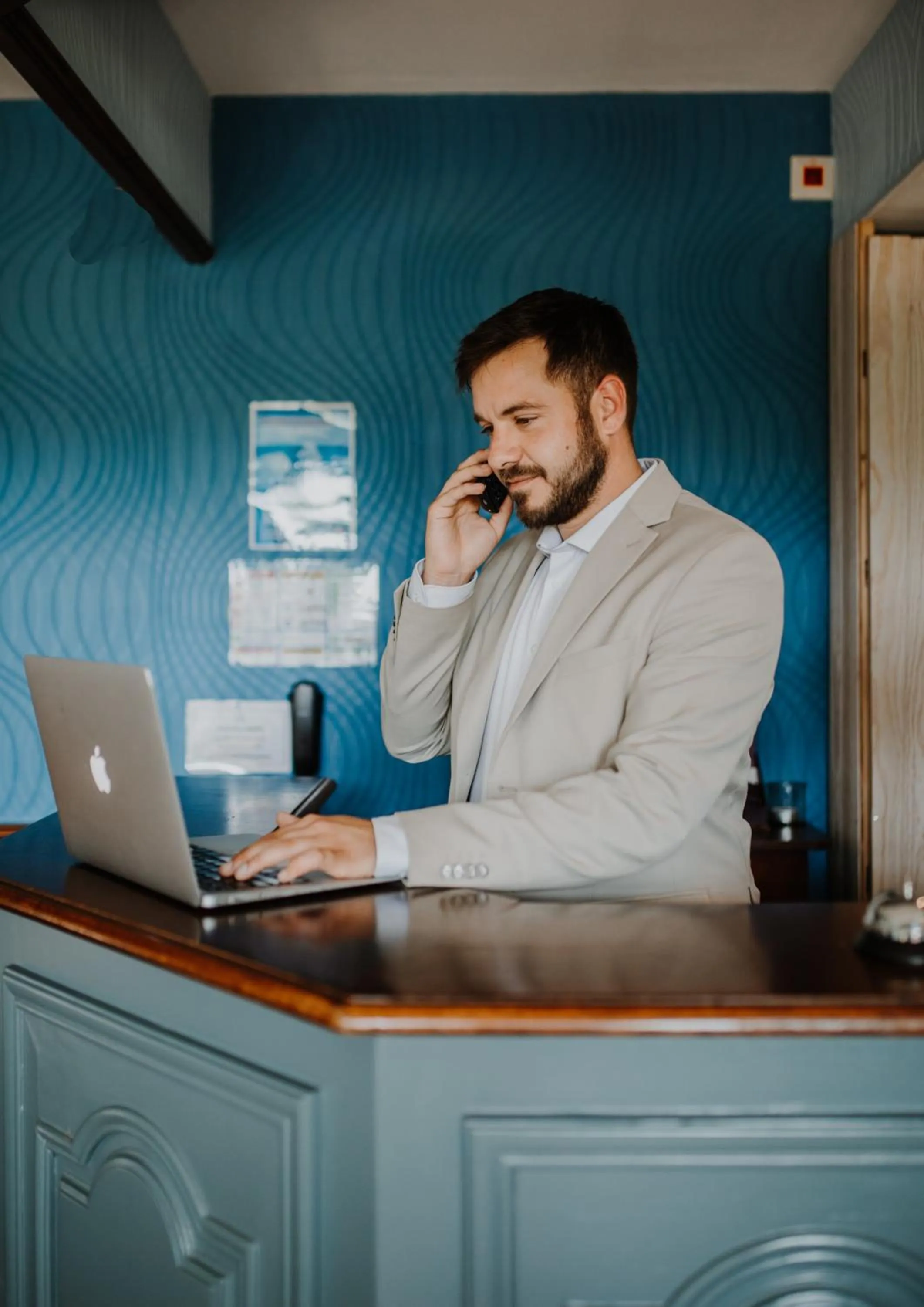 Staff in Hôtel Le Romantica