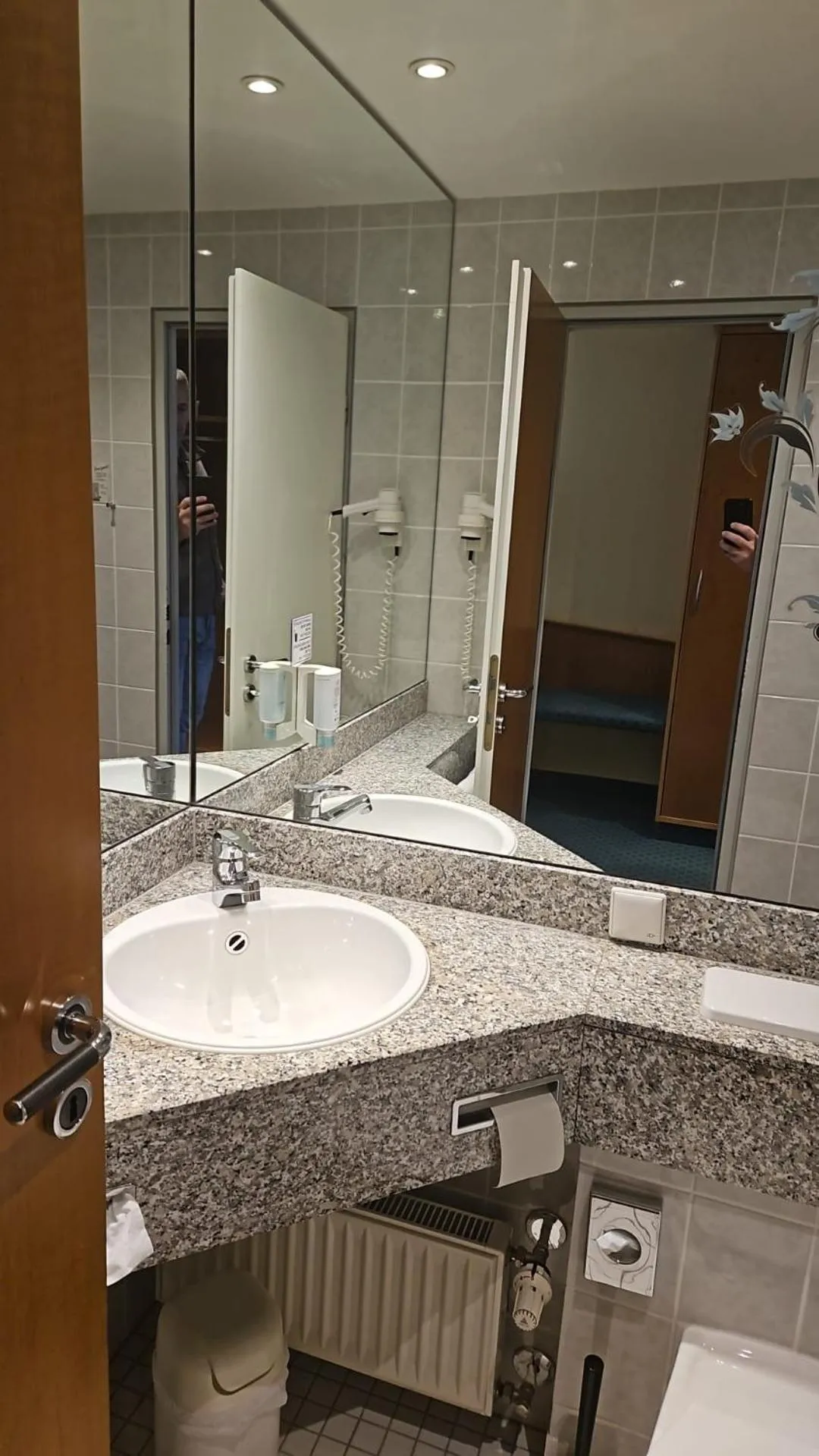 Bathroom in Hotel A2