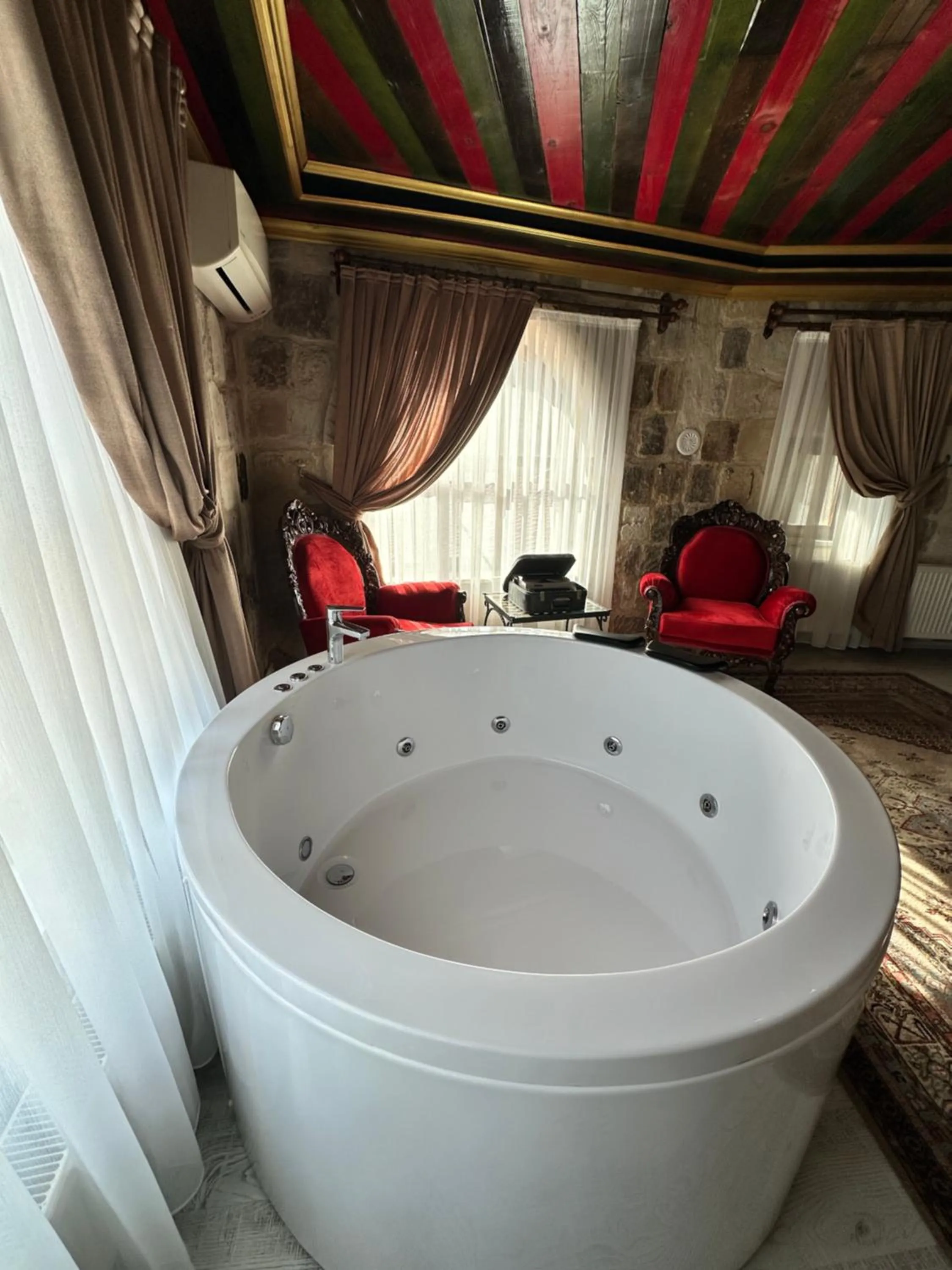 Hot Tub in Bedrock Cave Hotel