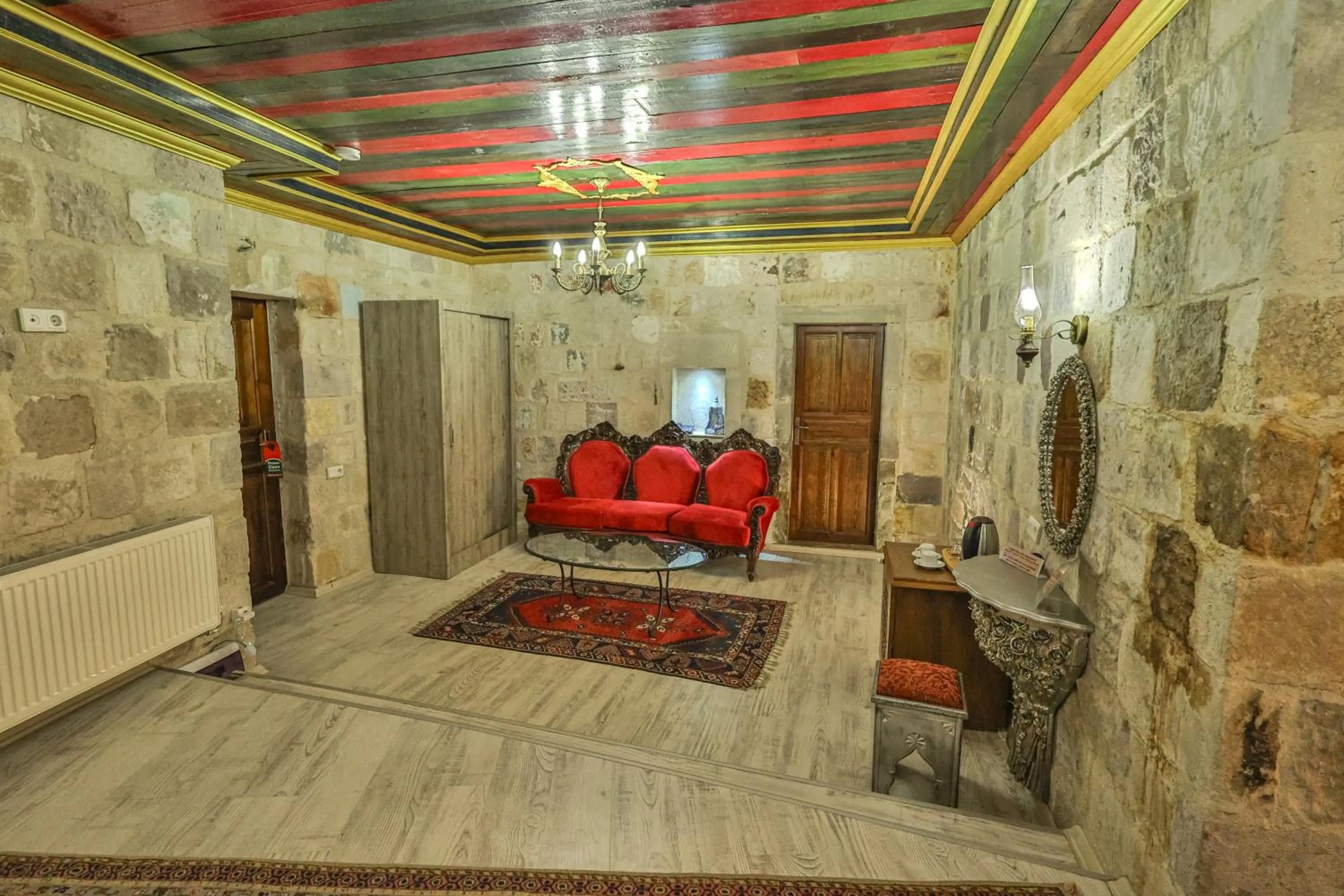 Living room in Bedrock Cave Hotel