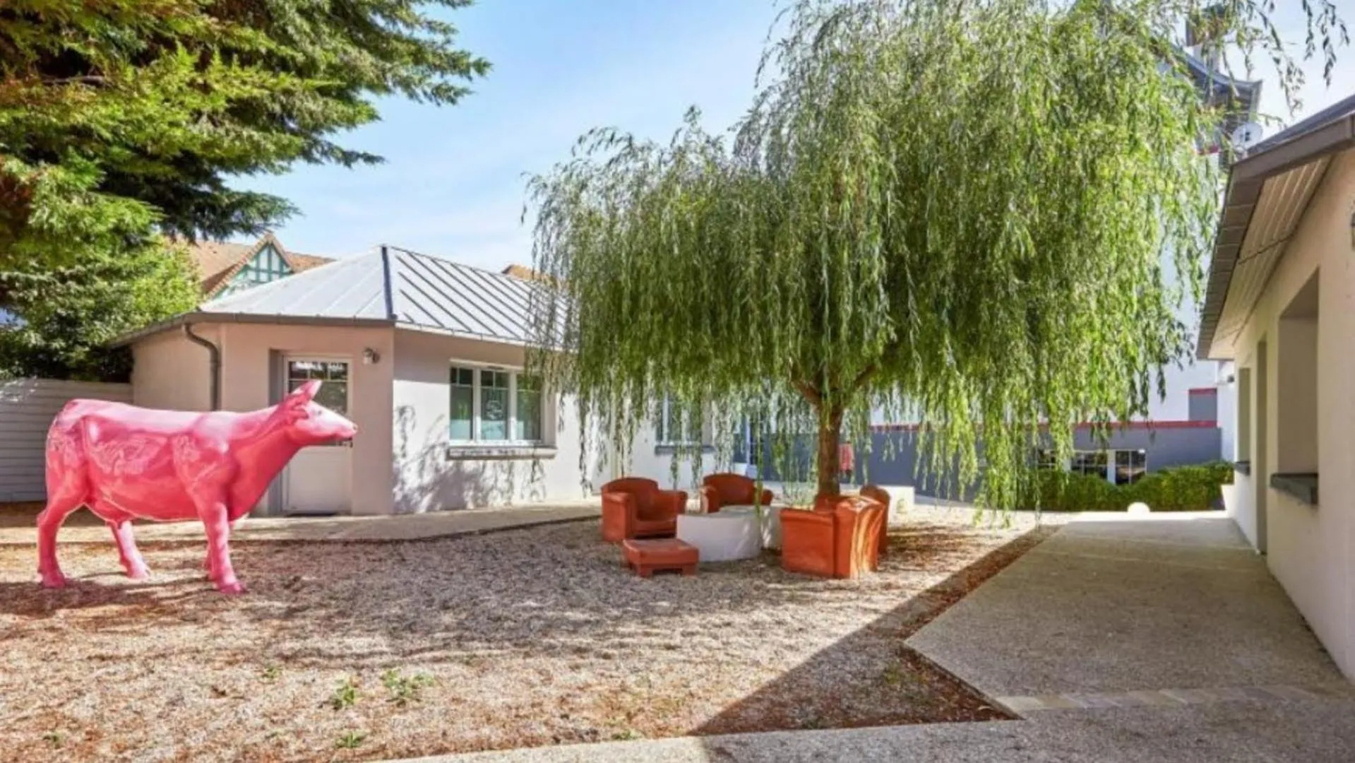 Hotel restaurant La Pêcherie - Le manoir d'à coté - Les 5 ruches -Logis hôtels