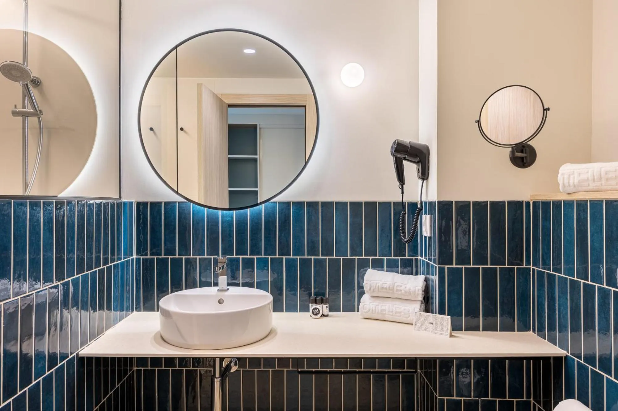 Bathroom in Hotel RH Arena - Todo Incluido