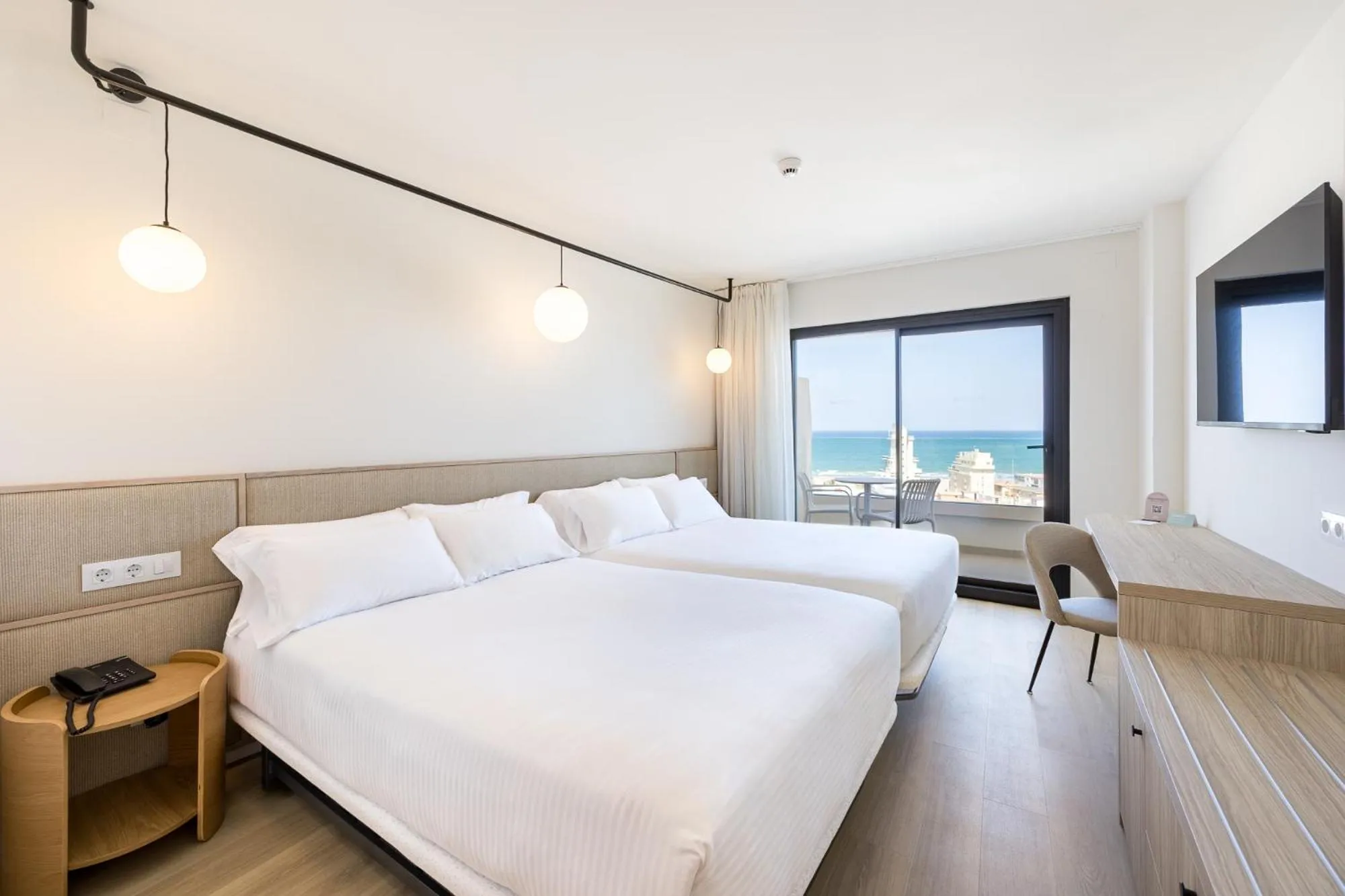 Bedroom, Bed in Hotel RH Arena - Todo Incluido