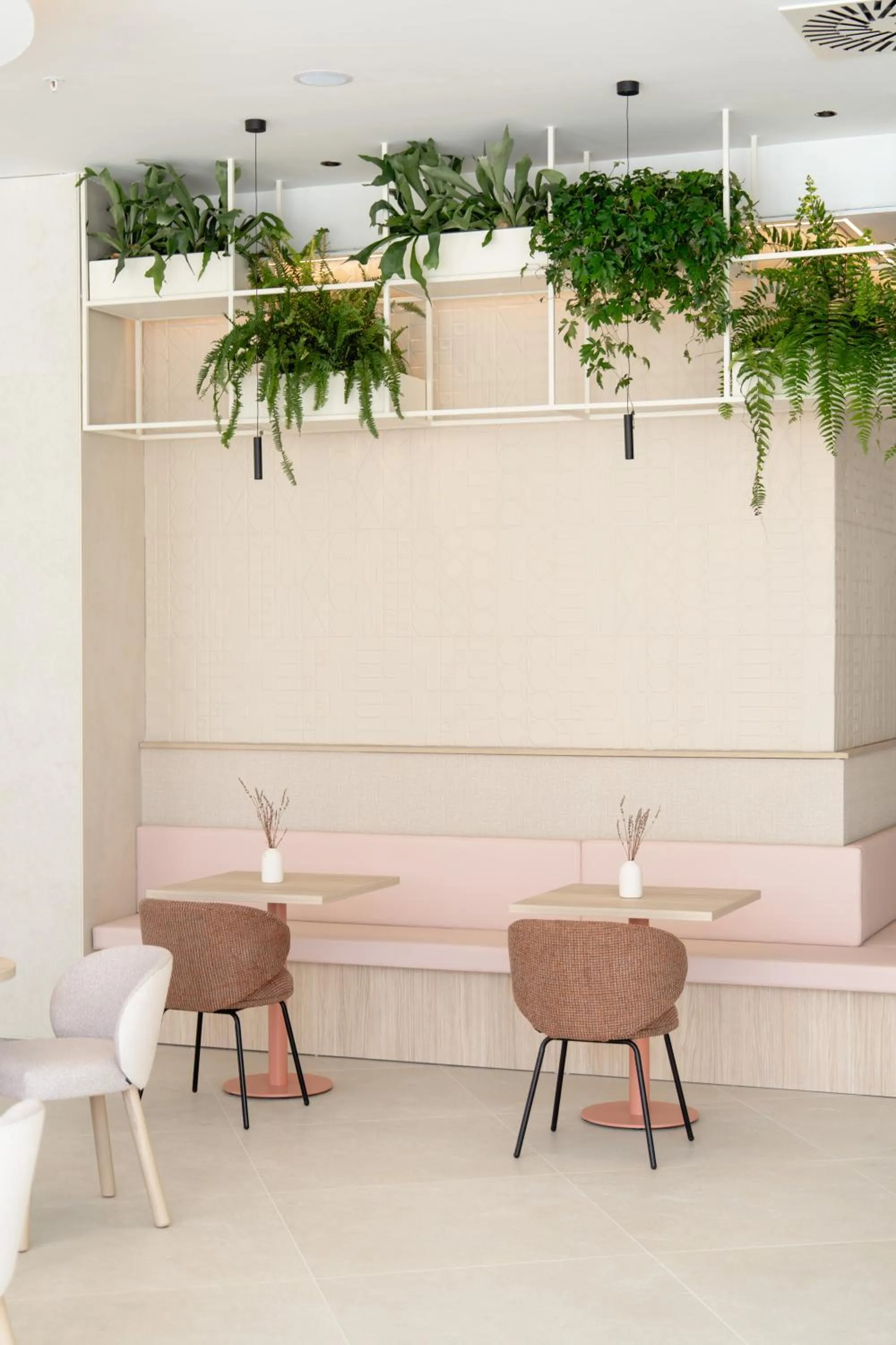 Lounge or bar in Hotel RH Arena - Todo Incluido