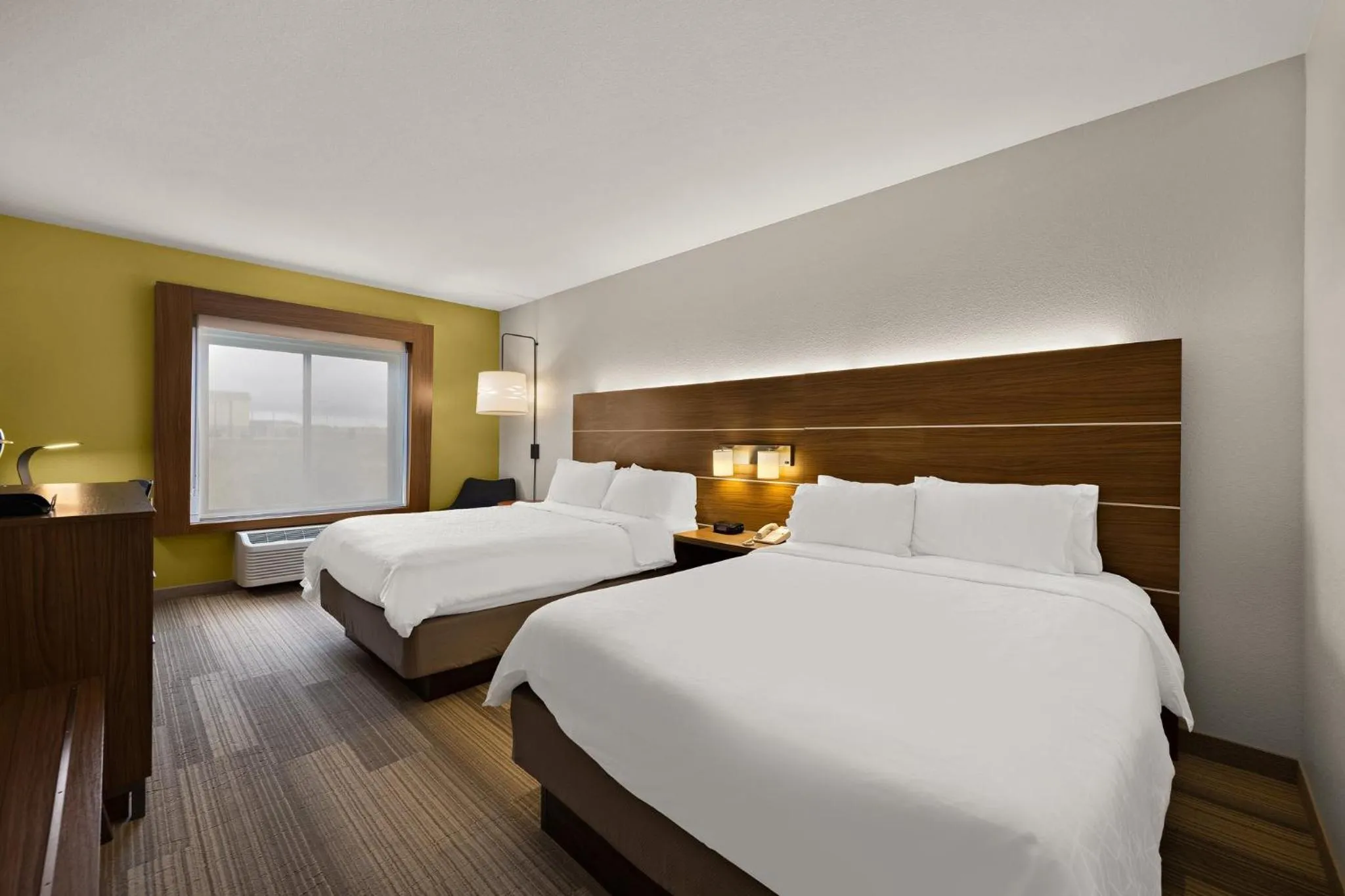 Photo of the whole room, Bed in Holiday Inn Express Hotel & Suites Limon I-70/Exit 359 by IHG