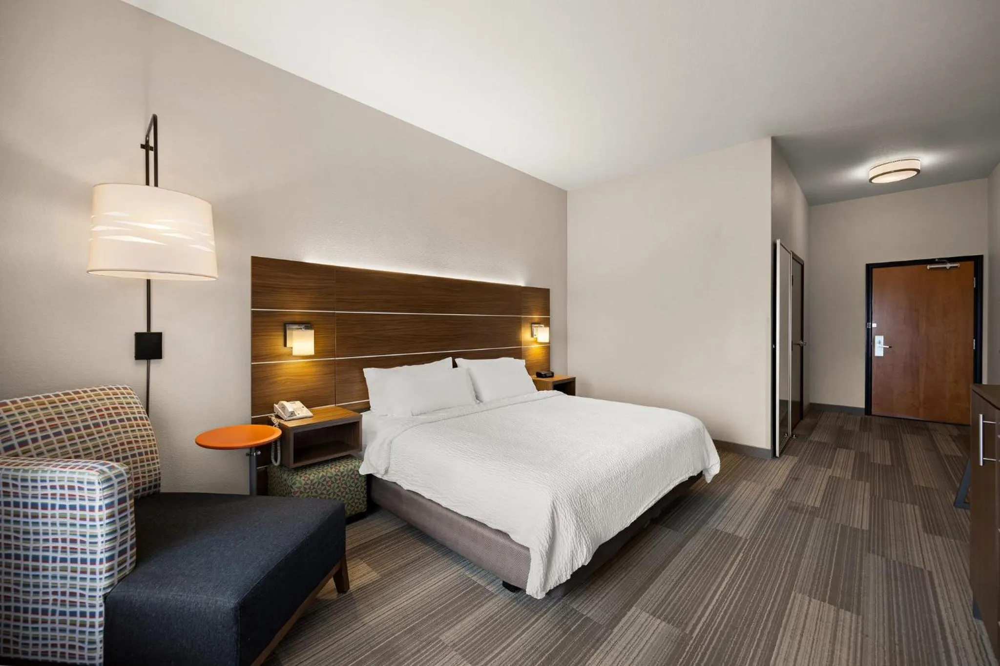 Photo of the whole room, Bed in Holiday Inn Express Hotel & Suites Limon I-70/Exit 359 by IHG