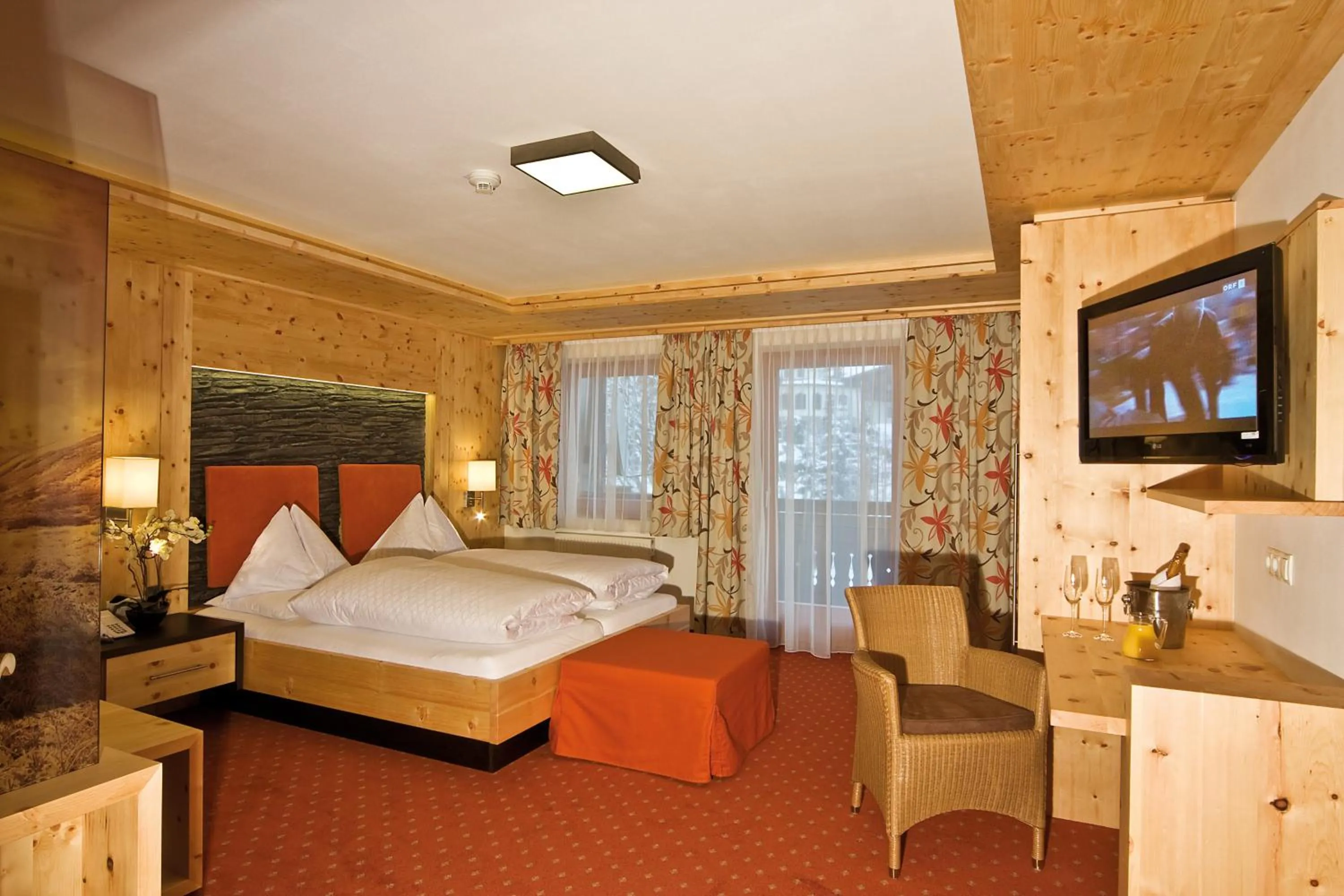 Bed in Landhotel Alpenhof Filzmoos