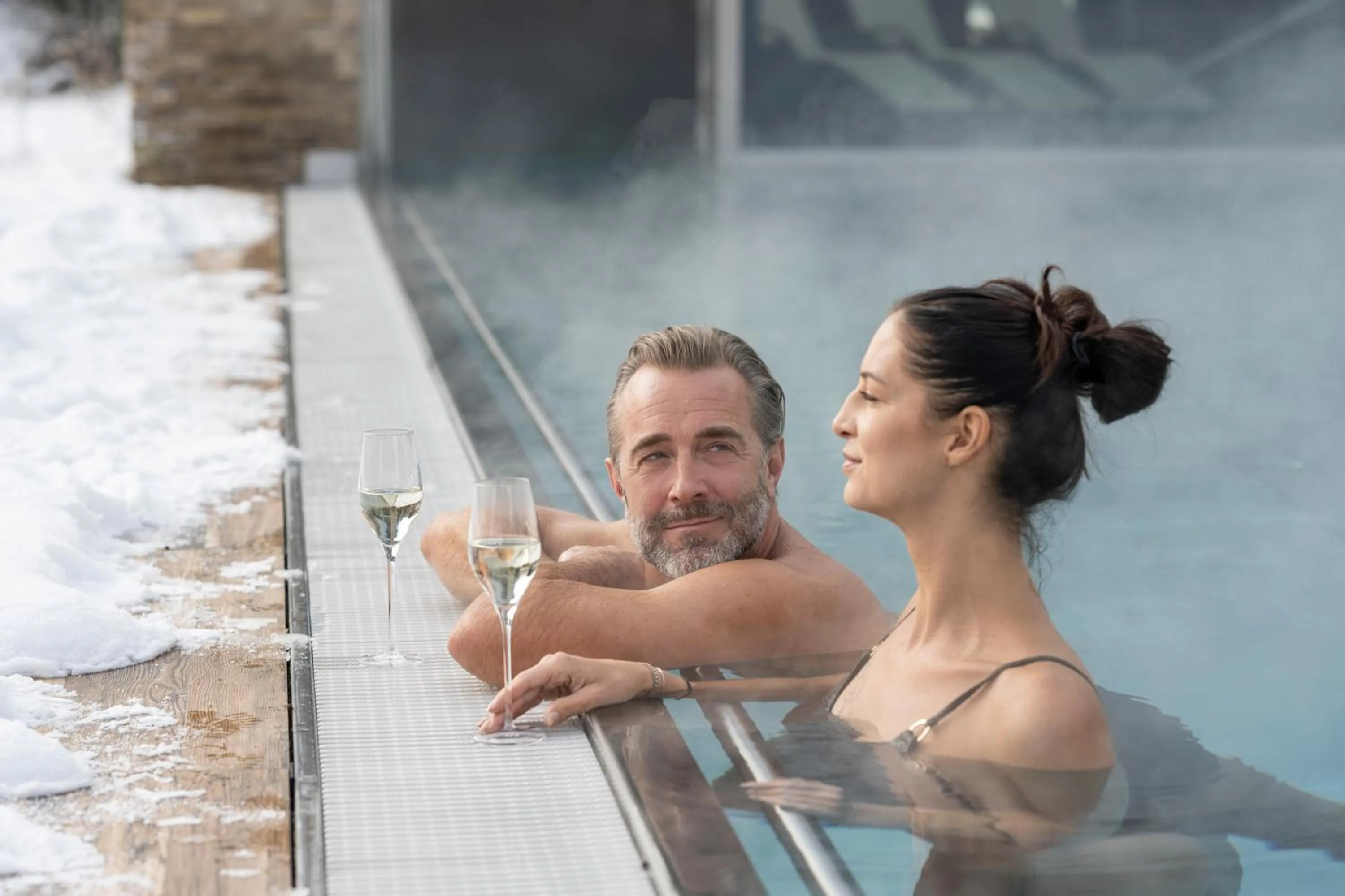 Swimming pool in Landhotel Alpenhof Filzmoos