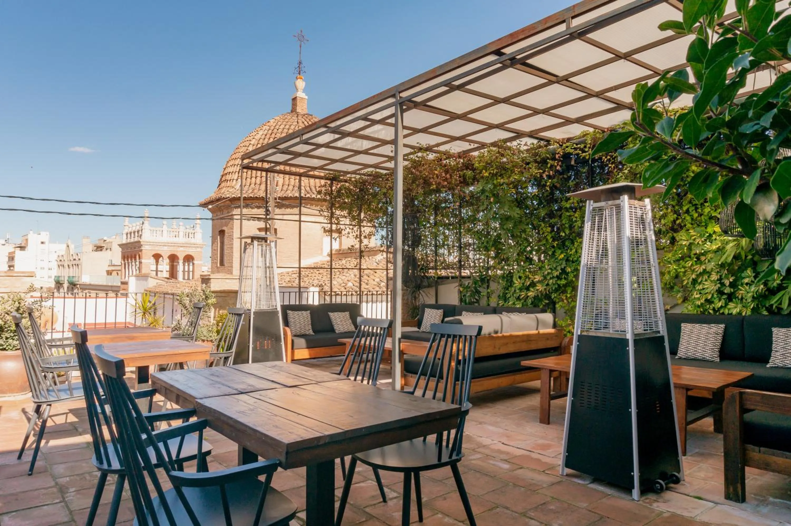 Restaurant/places to eat in The Valentia Cabillers