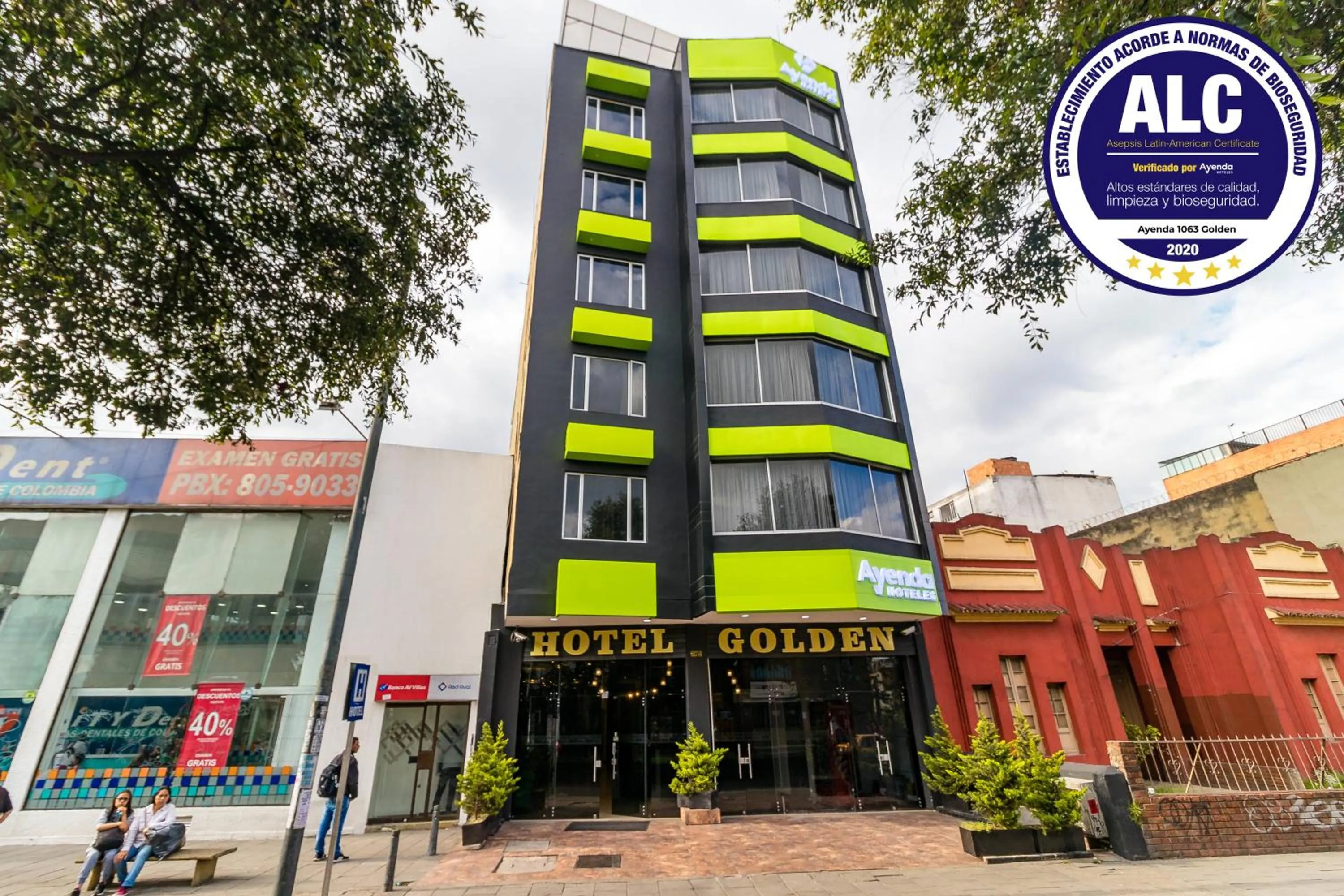 Property building in Ayenda 1063 Golden