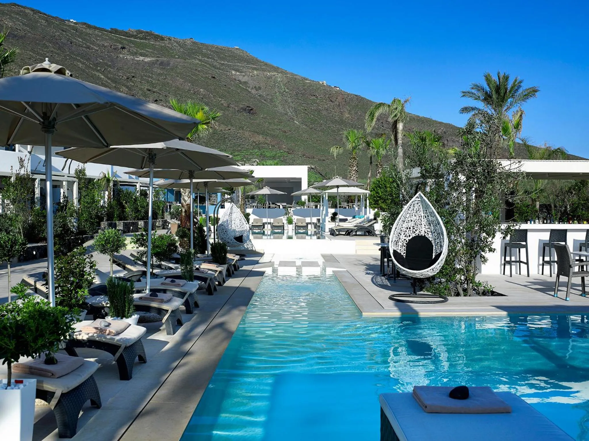 Day in Aurora Santorini