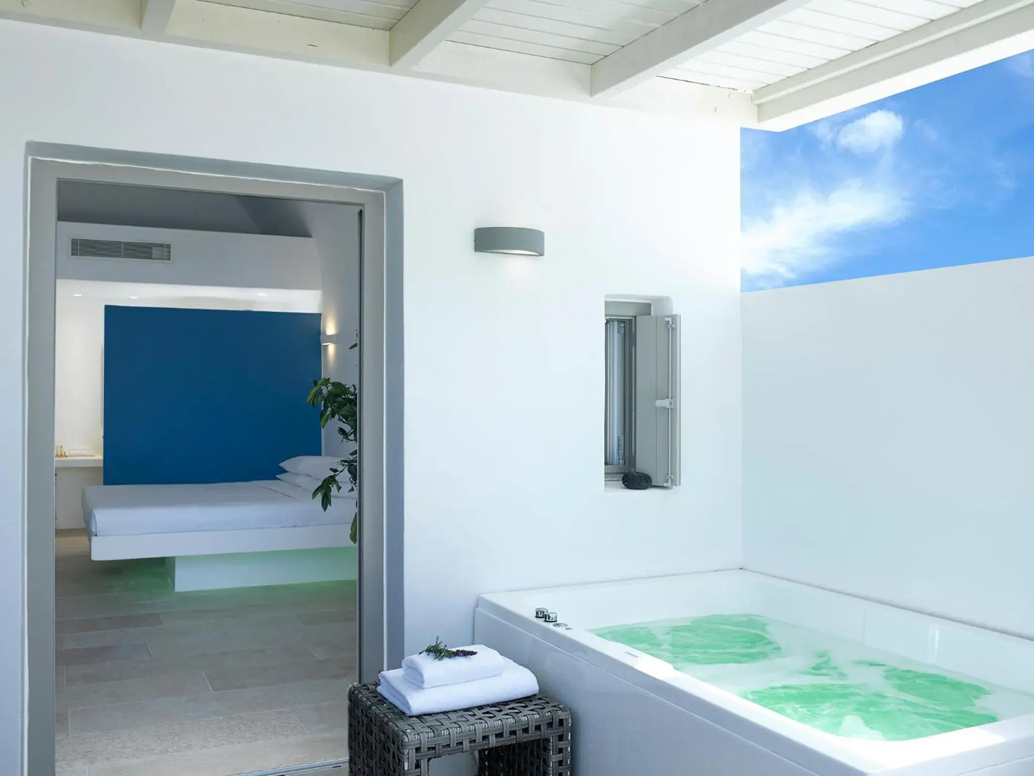 Executive Cave Suite in Aurora Santorini Executive Cave Suite in Aurora Santorini