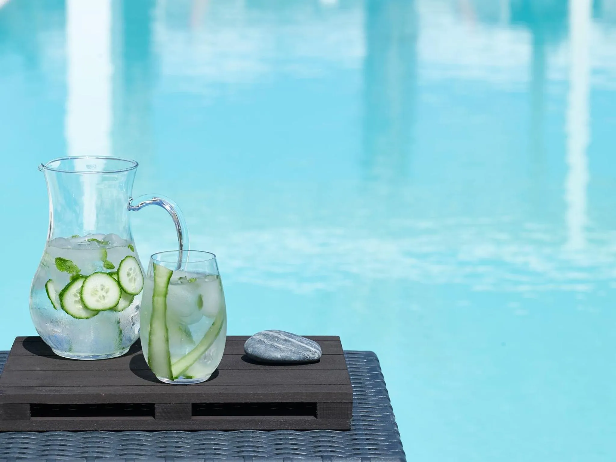 Decorative detail in Aurora Santorini