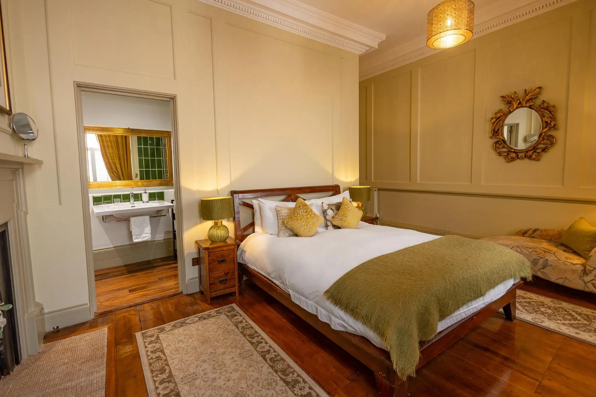 Bedroom, Bed in 38 St Giles