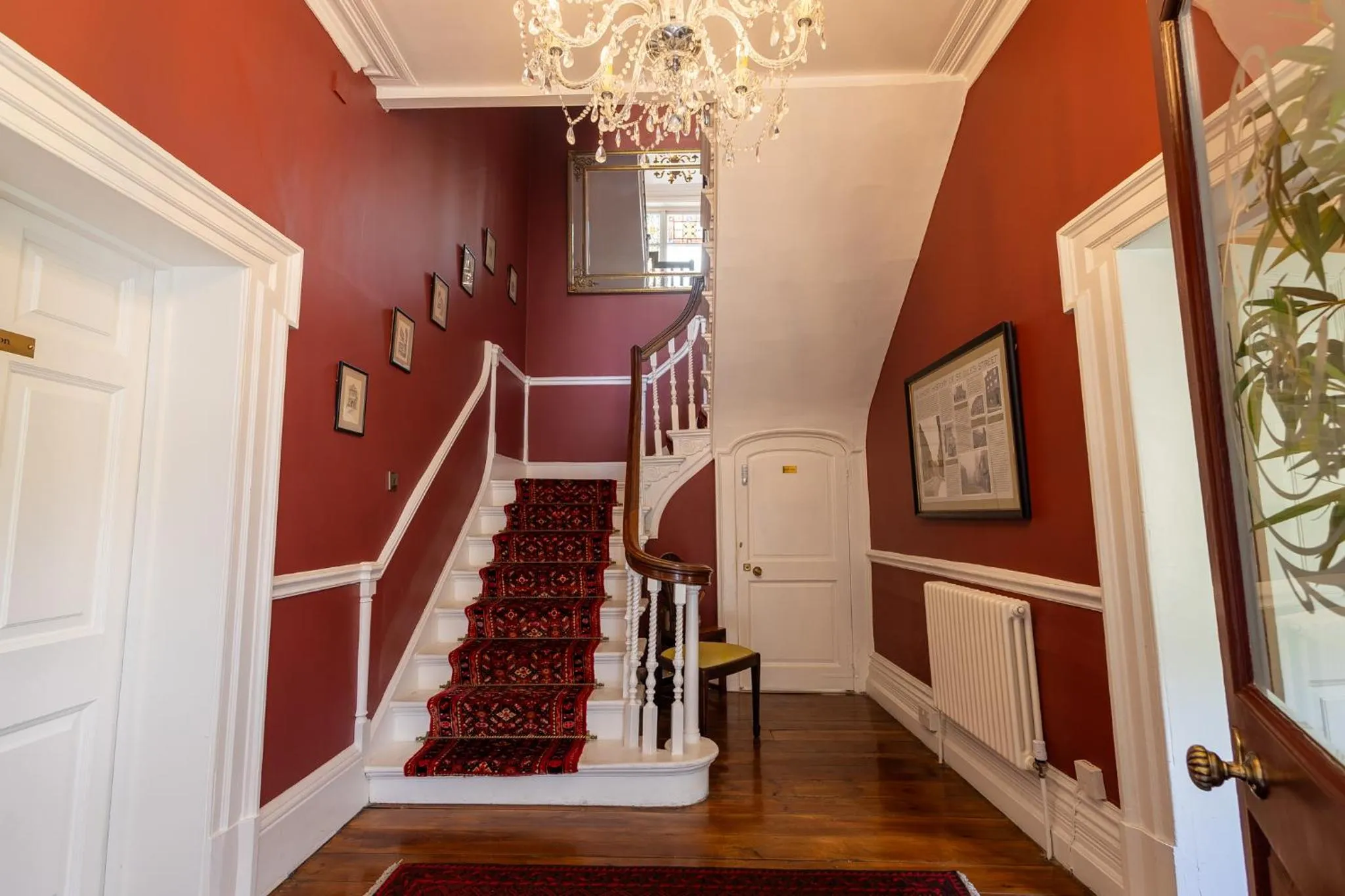 Lobby or reception in 38 St Giles