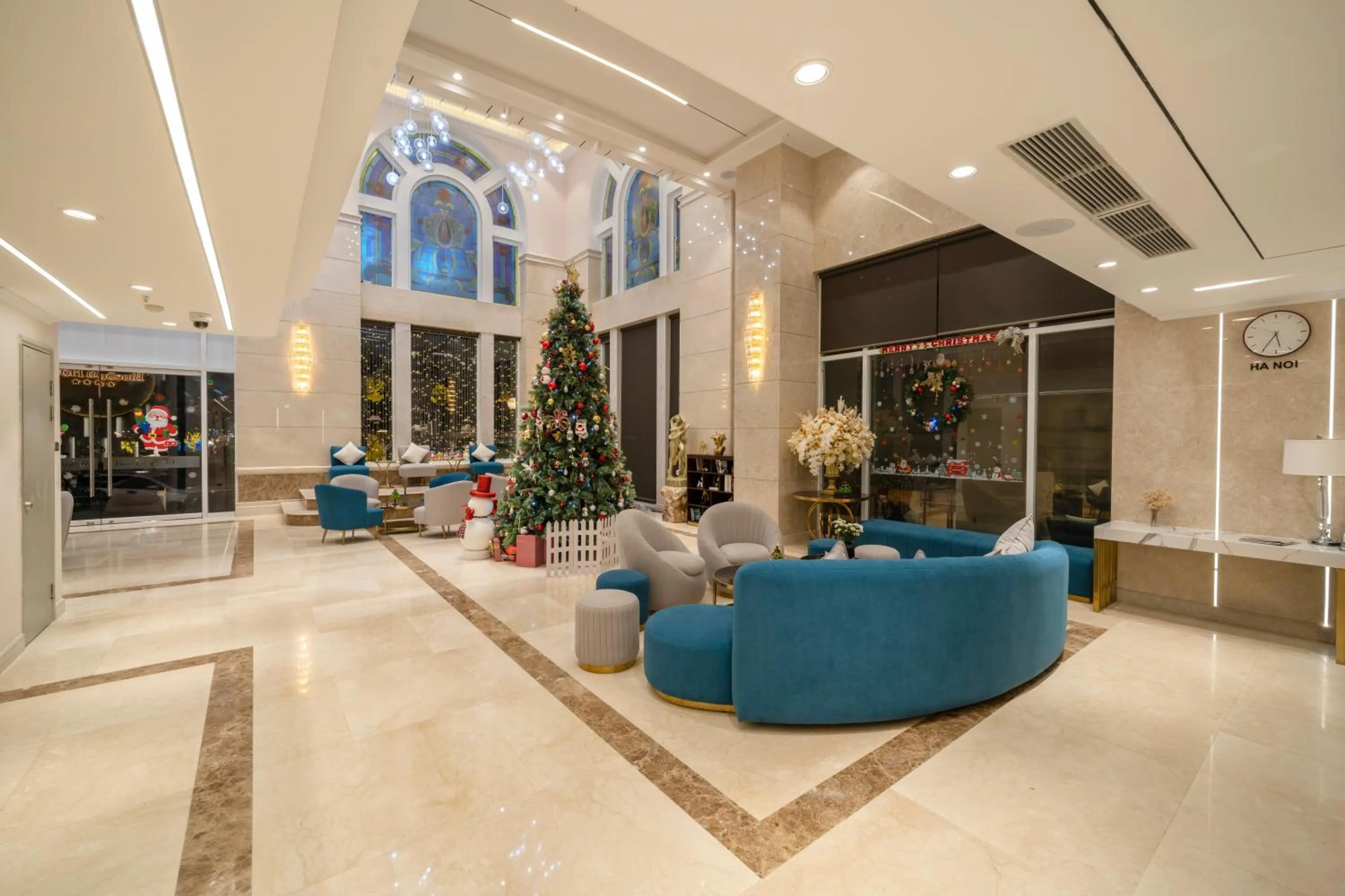 Living room in BlueSun Danang Beach Hotel